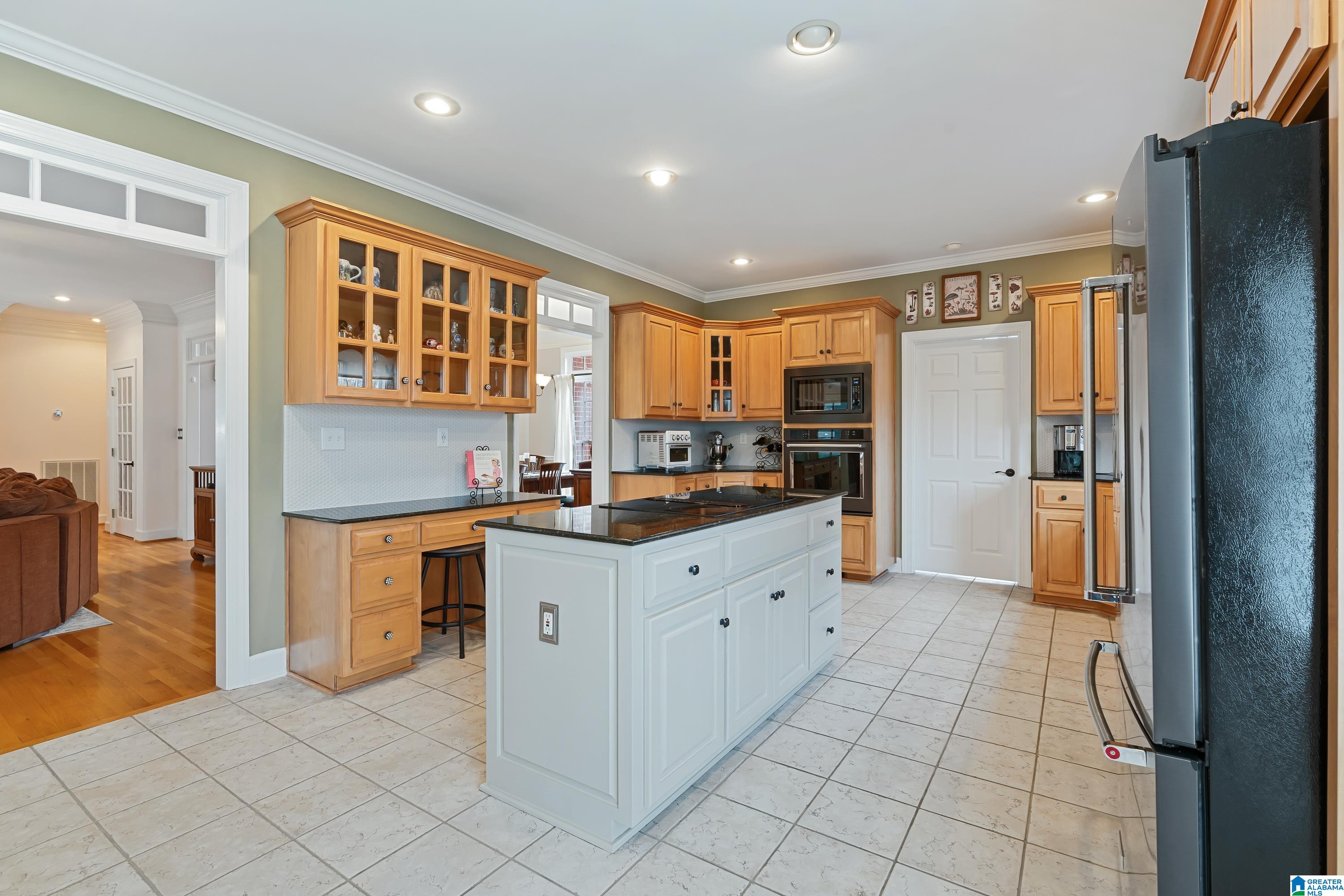 5601 LAKE CYRUS WAY