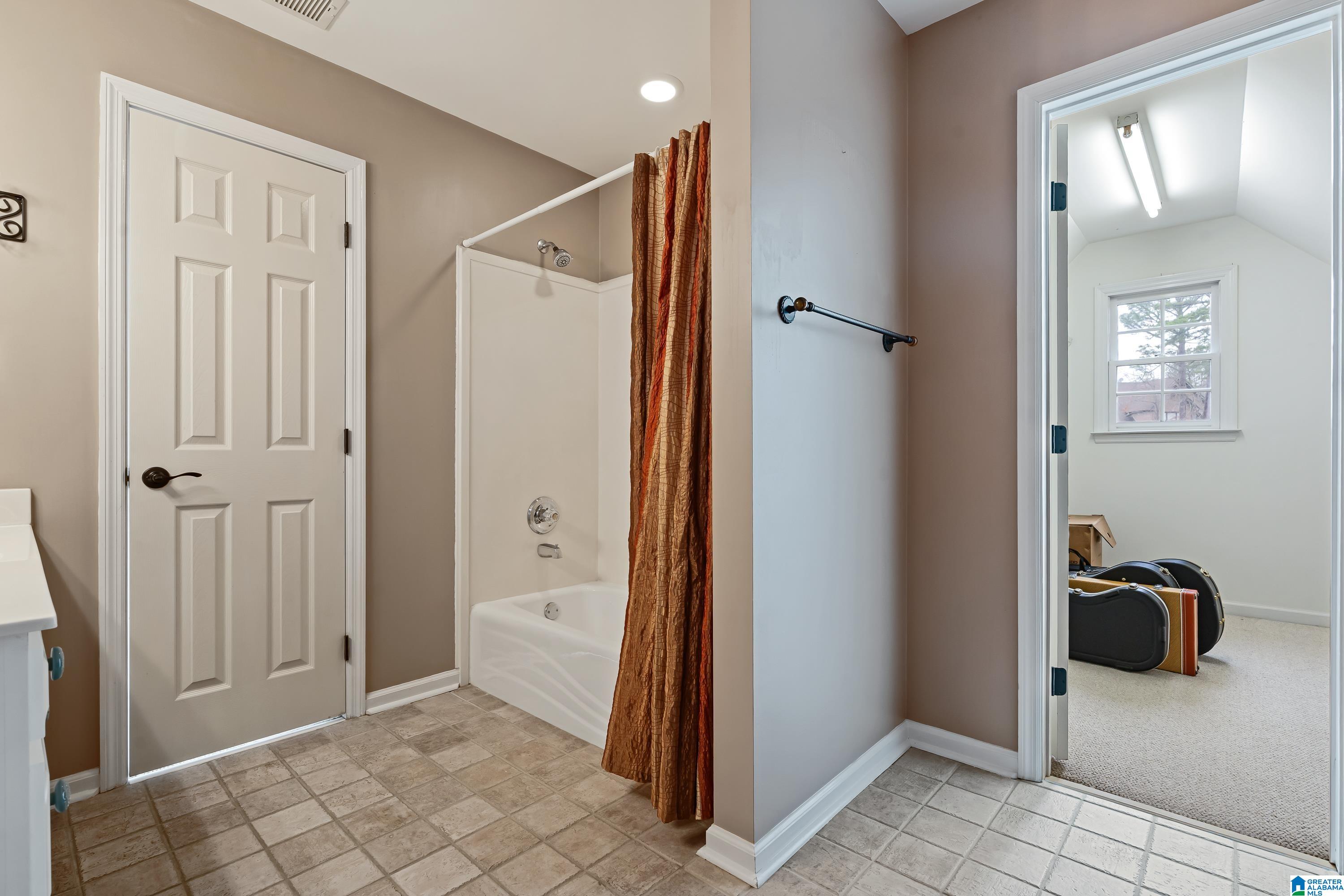 5601 LAKE CYRUS WAY
