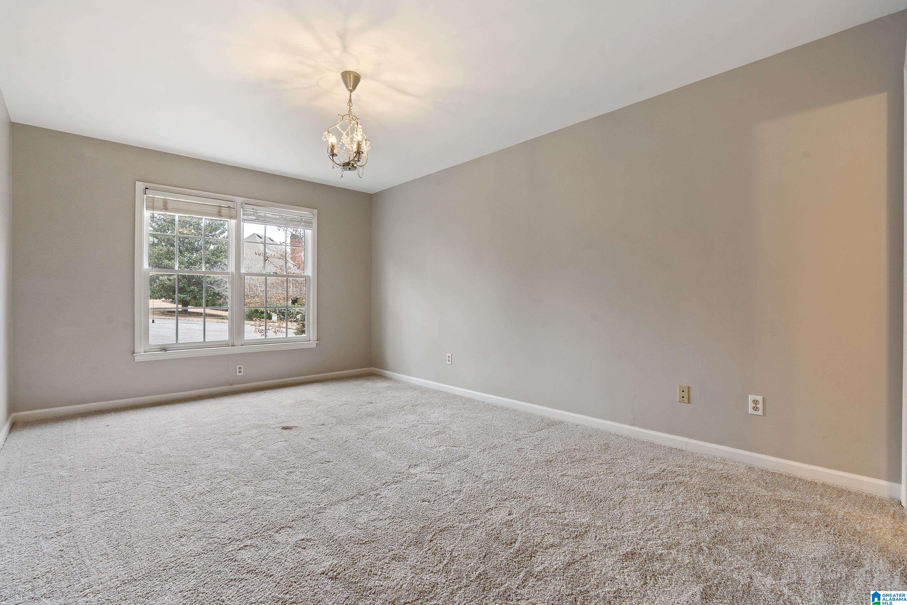 5205 SAPPHIRE COVE