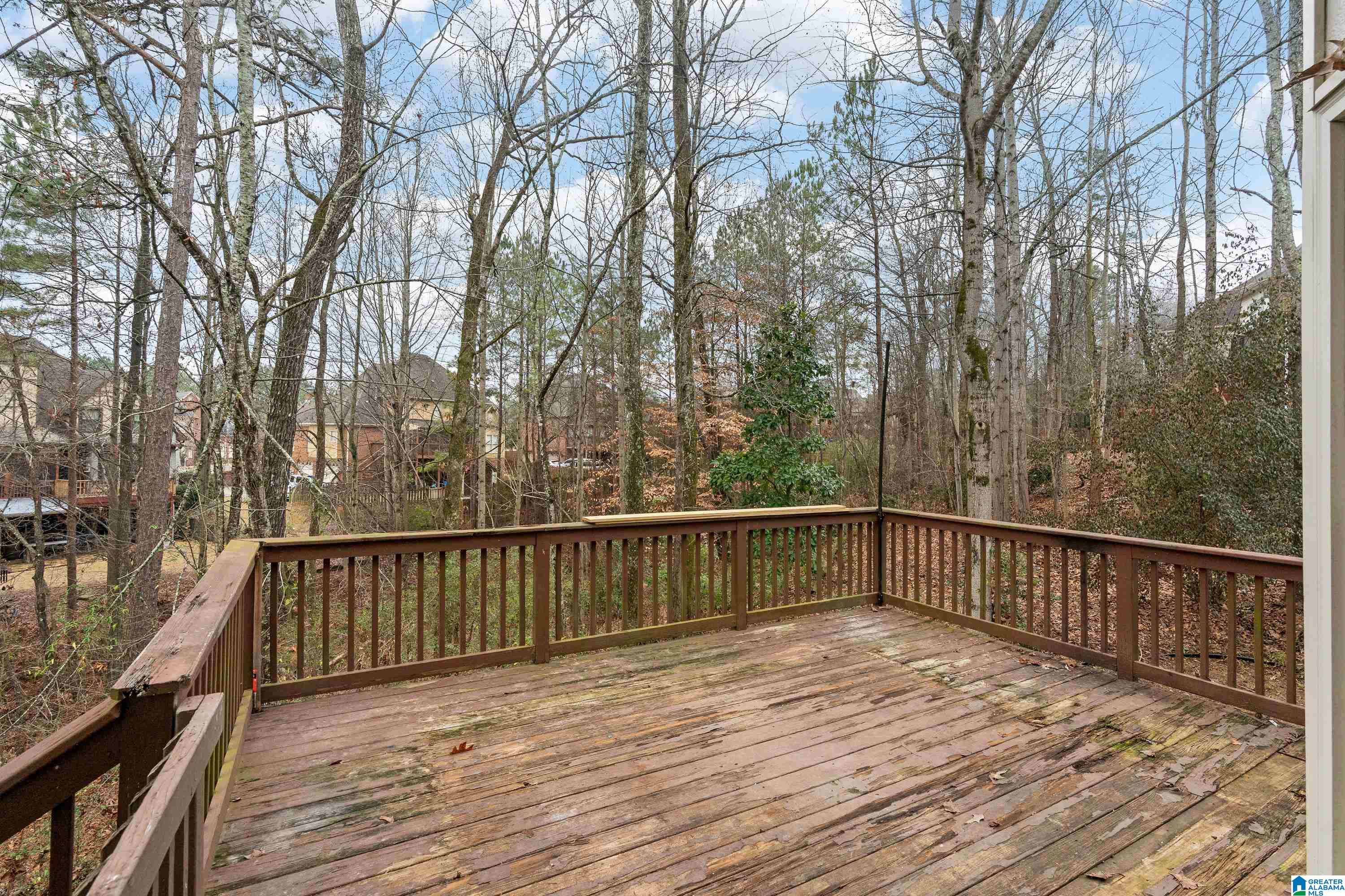 5205 SAPPHIRE COVE