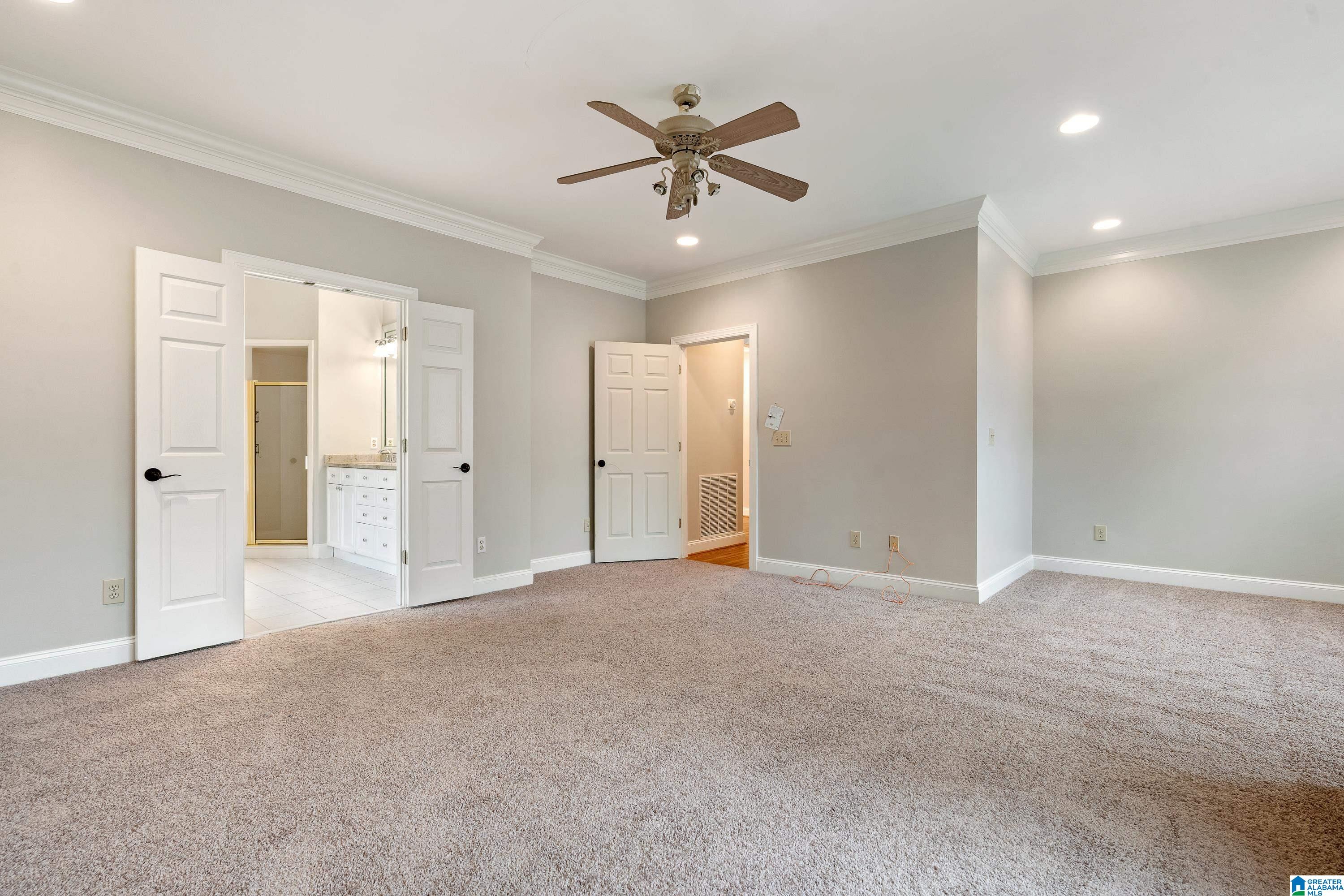 5205 SAPPHIRE COVE