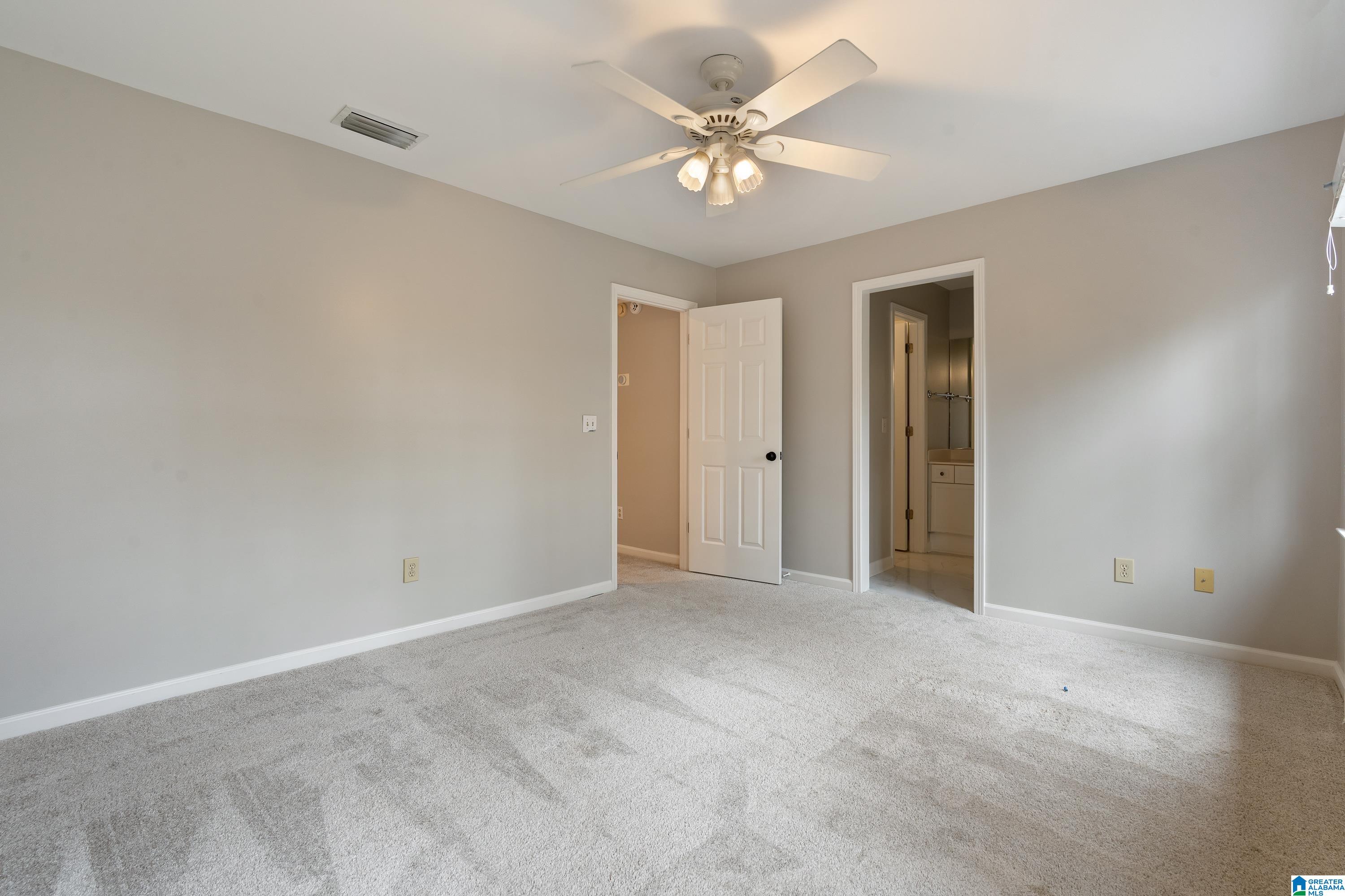 5205 SAPPHIRE COVE