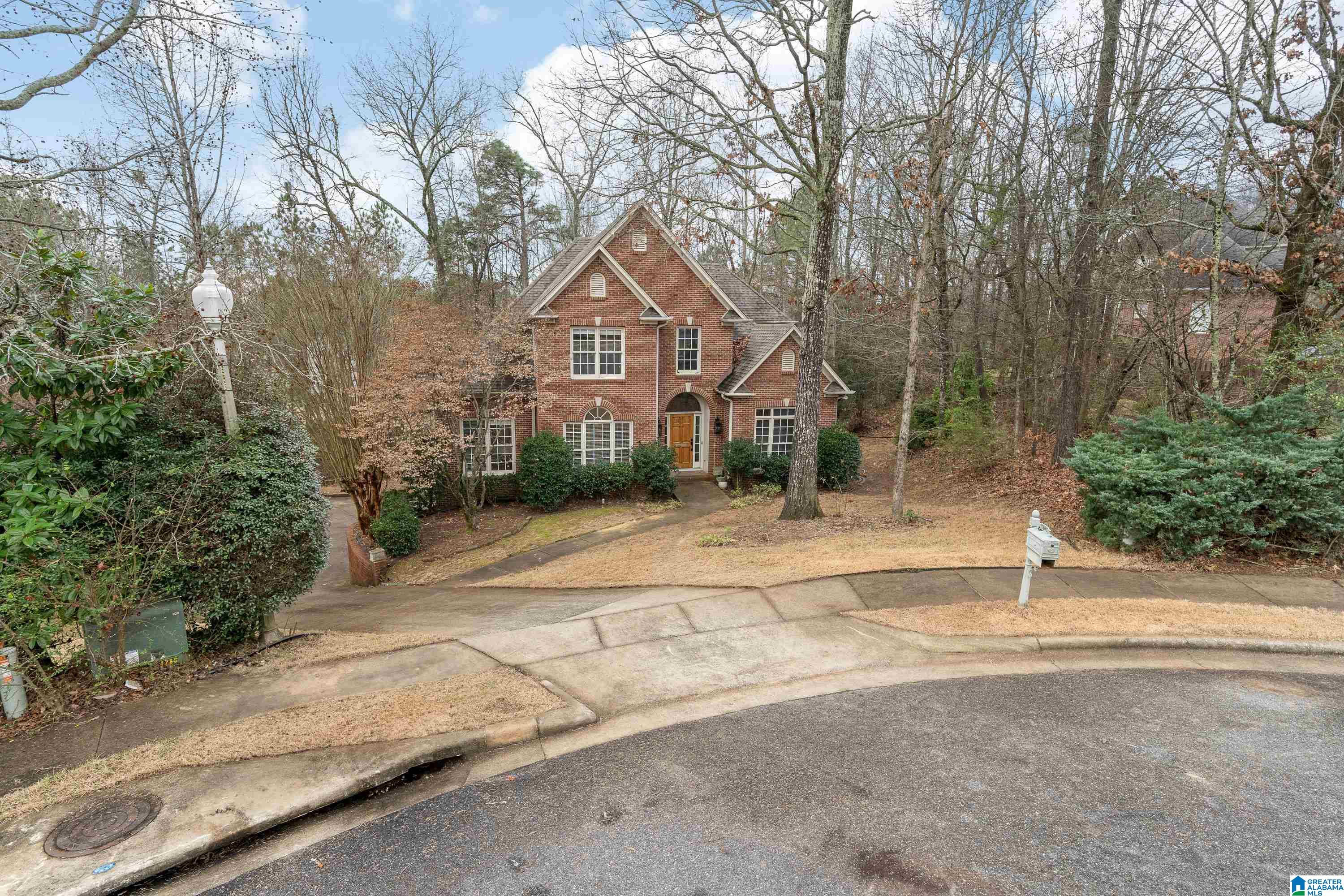 5205 SAPPHIRE COVE