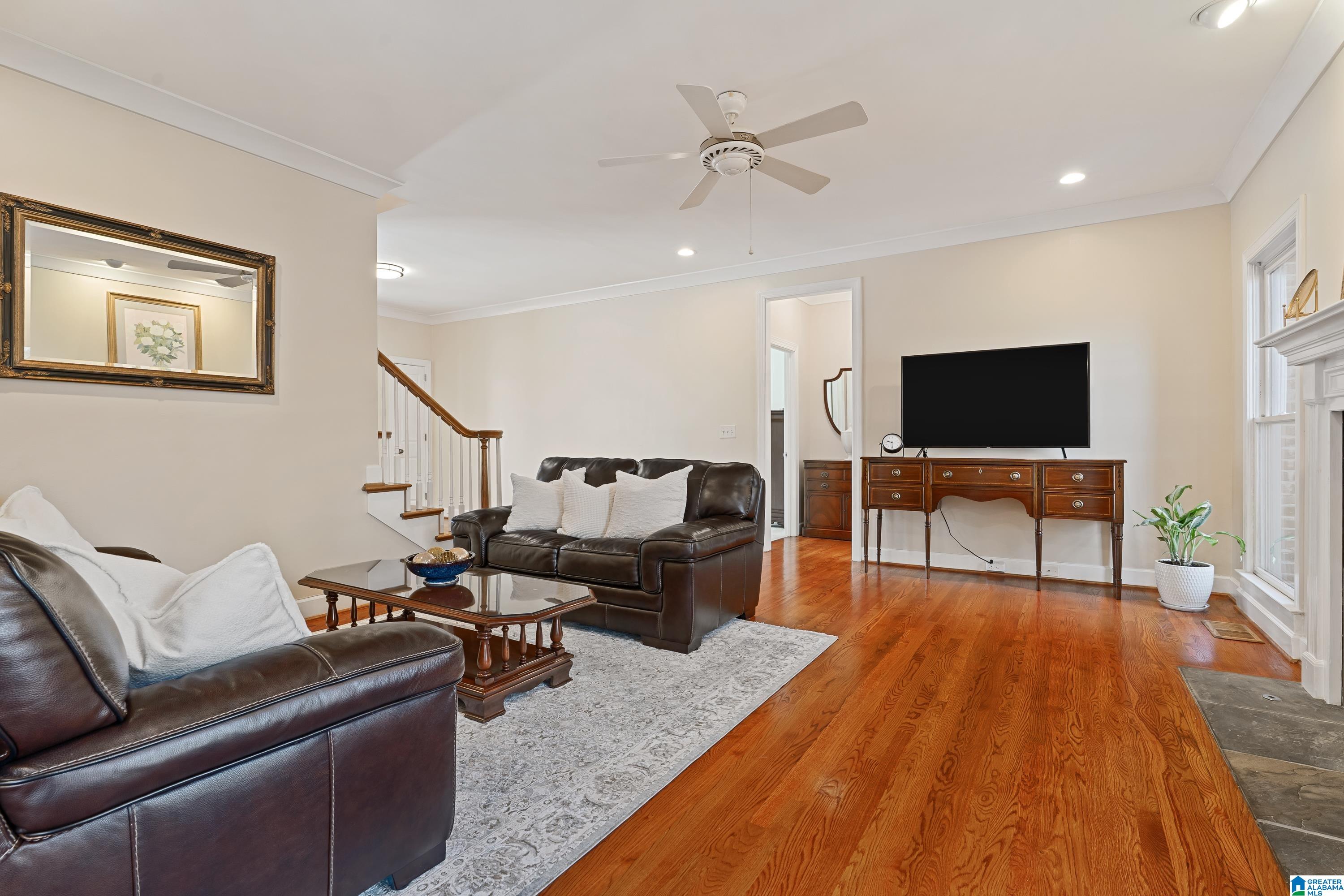 5527 LAKE CYRUS LANE