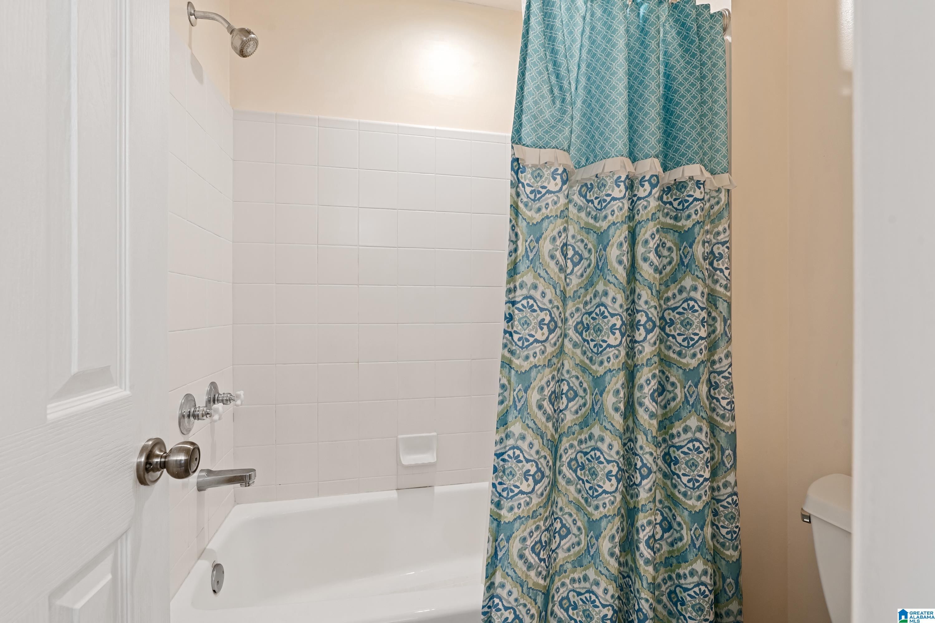 5527 LAKE CYRUS LANE