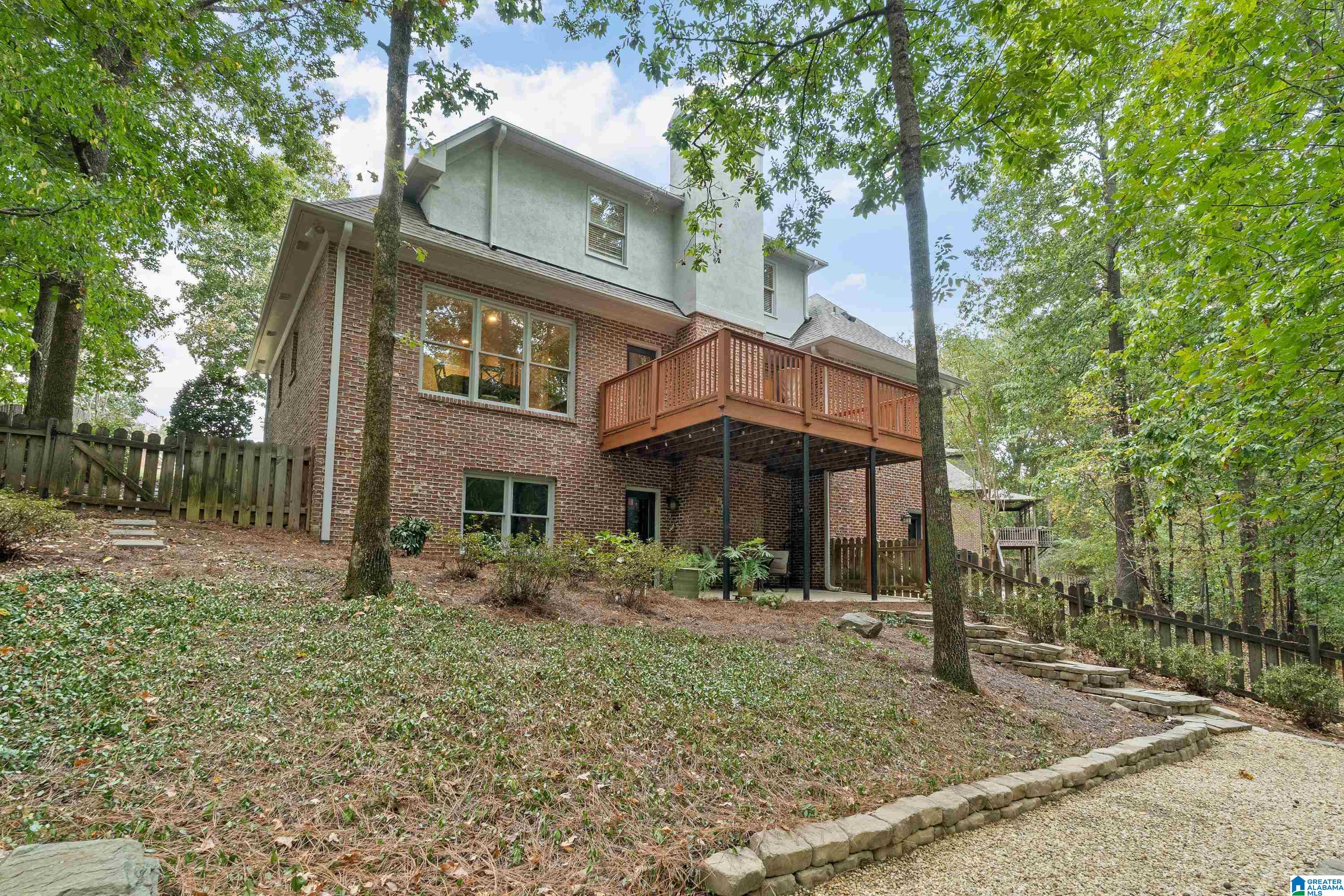 5527 LAKE CYRUS LANE