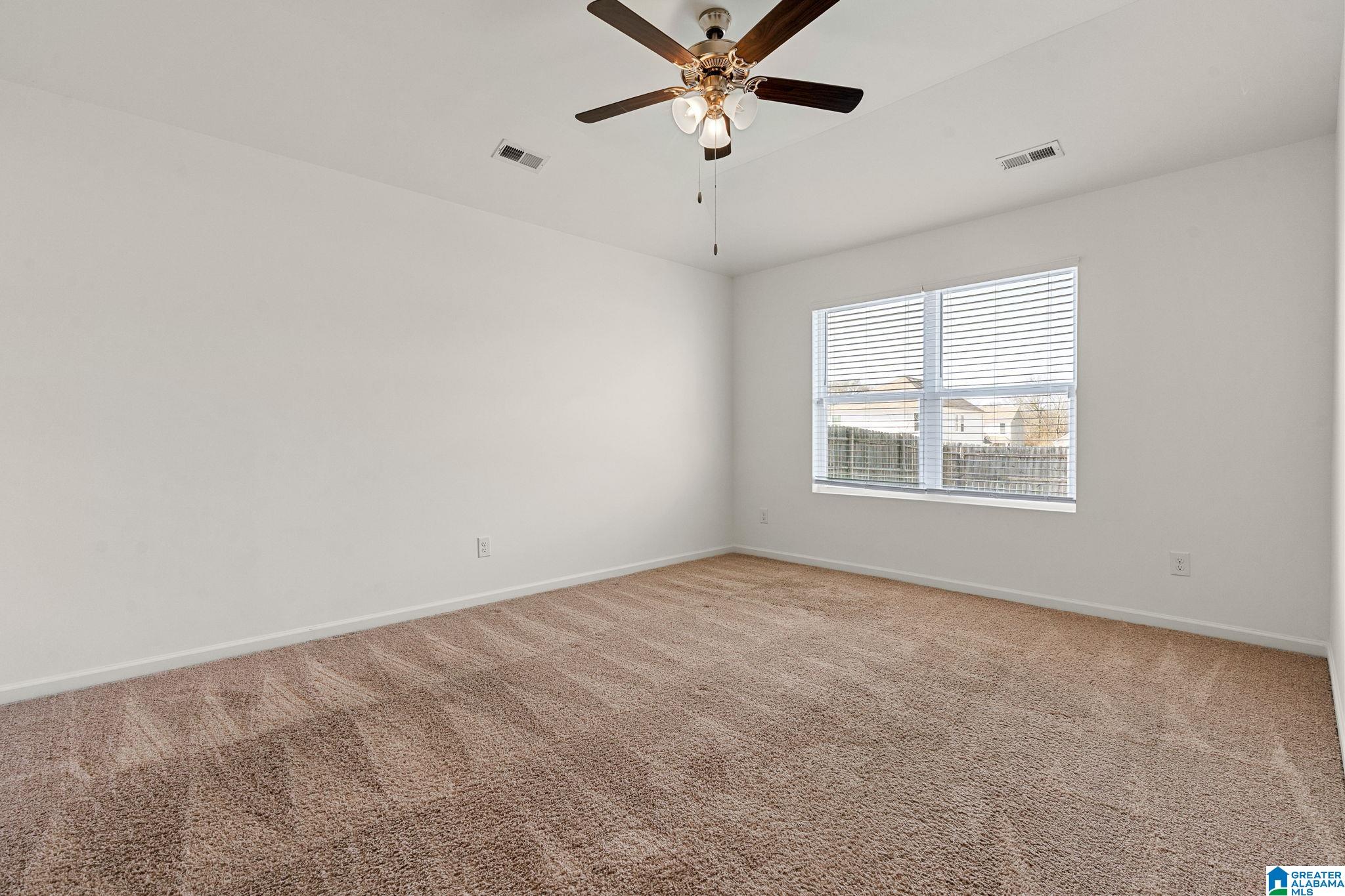 216 LEONARDS COURT