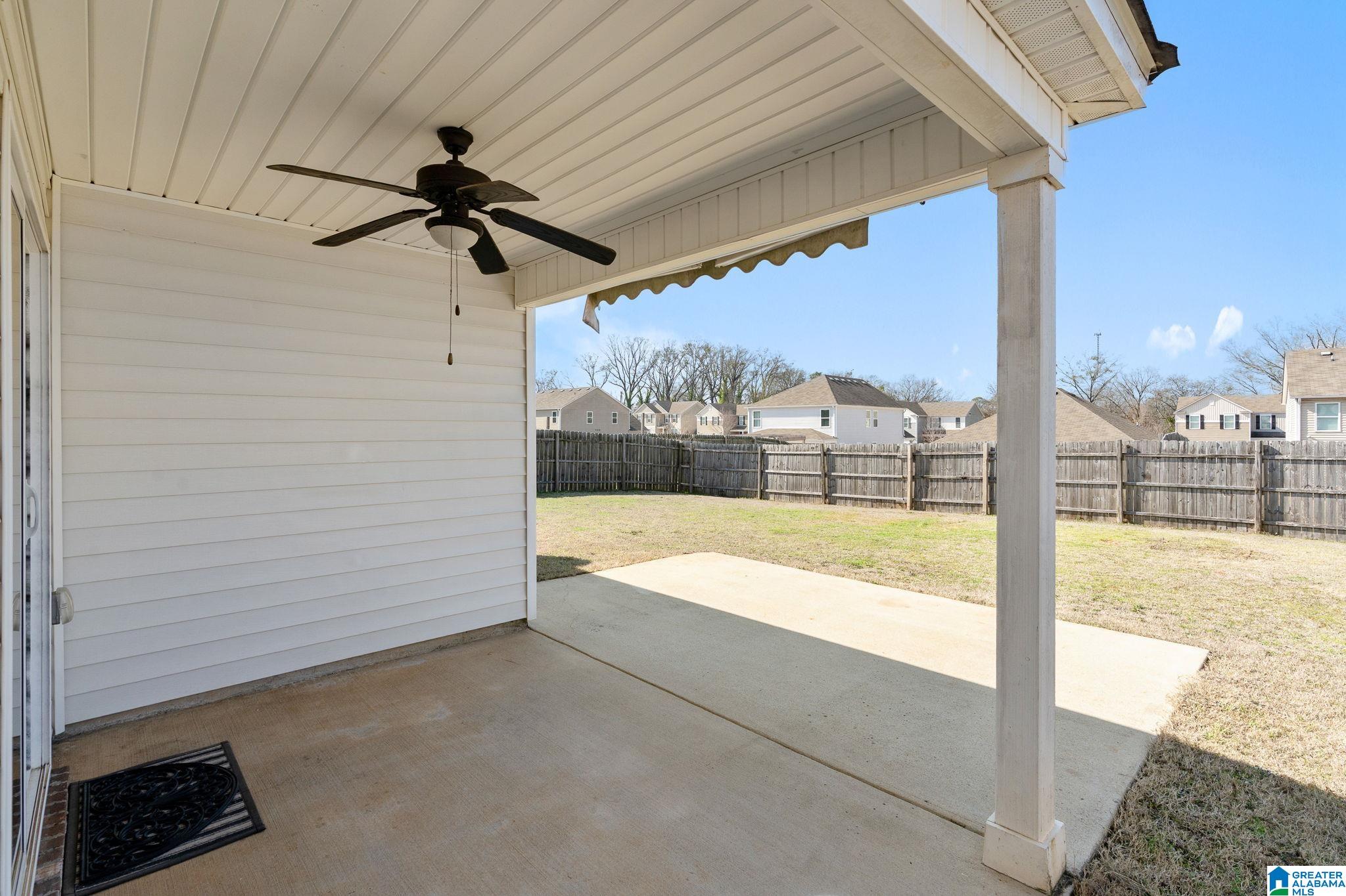 216 LEONARDS COURT