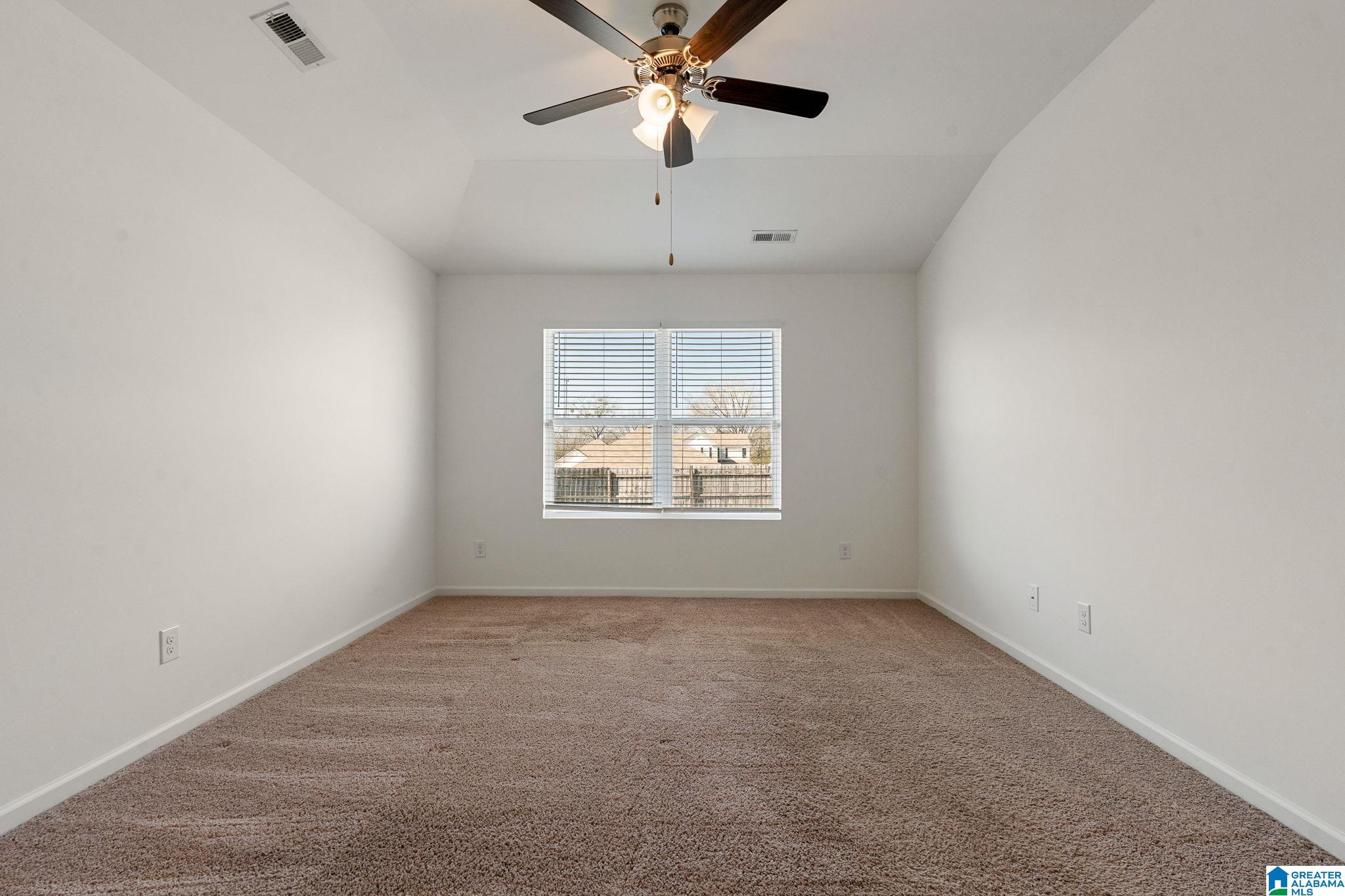216 LEONARDS COURT
