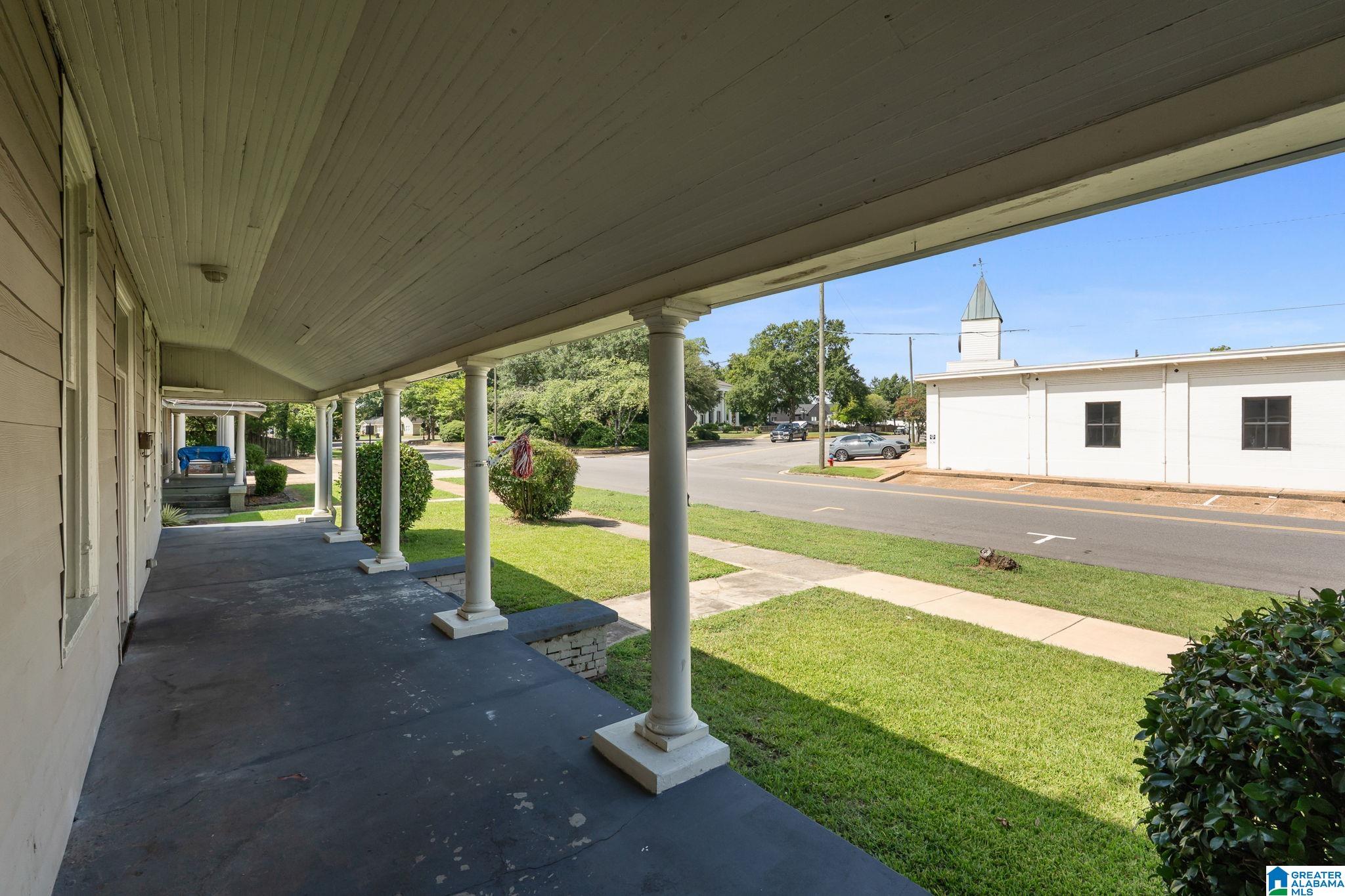 1305 QUEEN CITY AVENUE