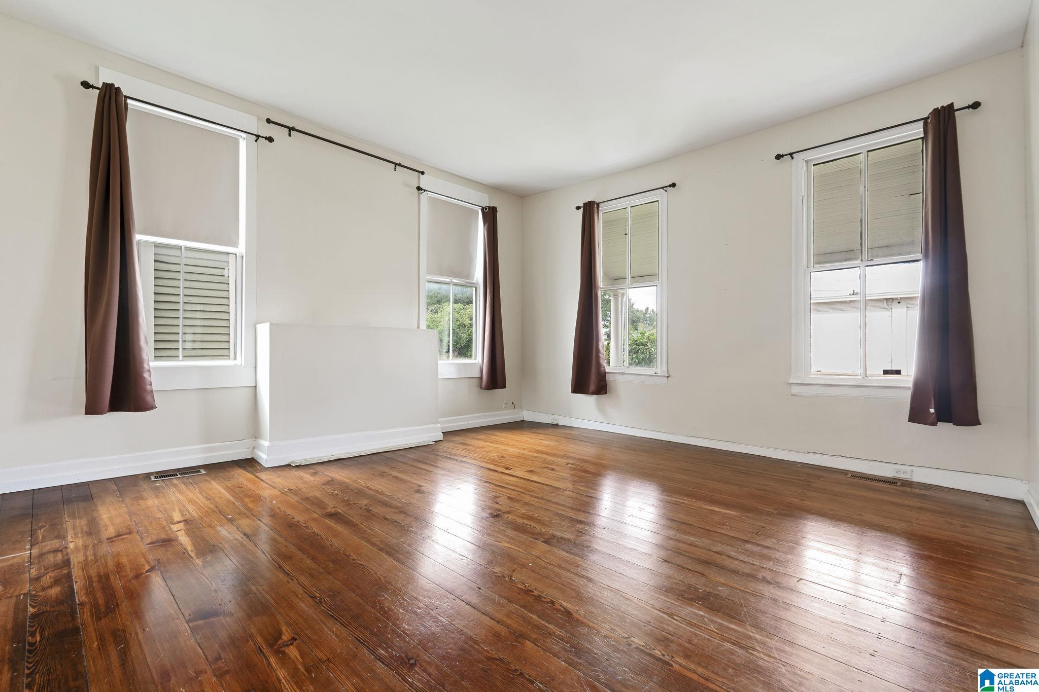 1305 QUEEN CITY AVENUE