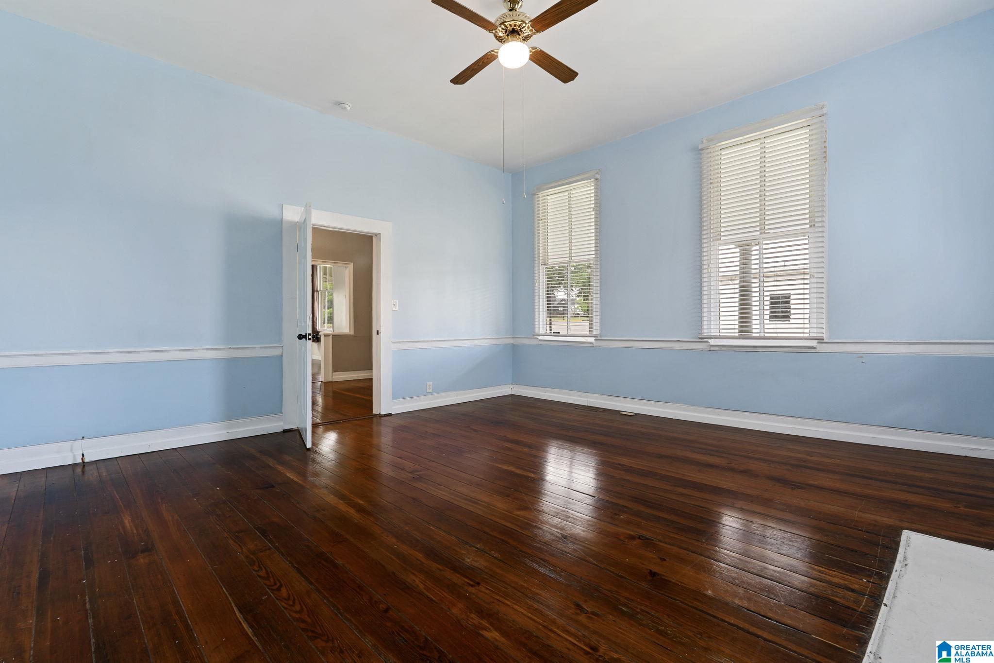 1305 QUEEN CITY AVENUE