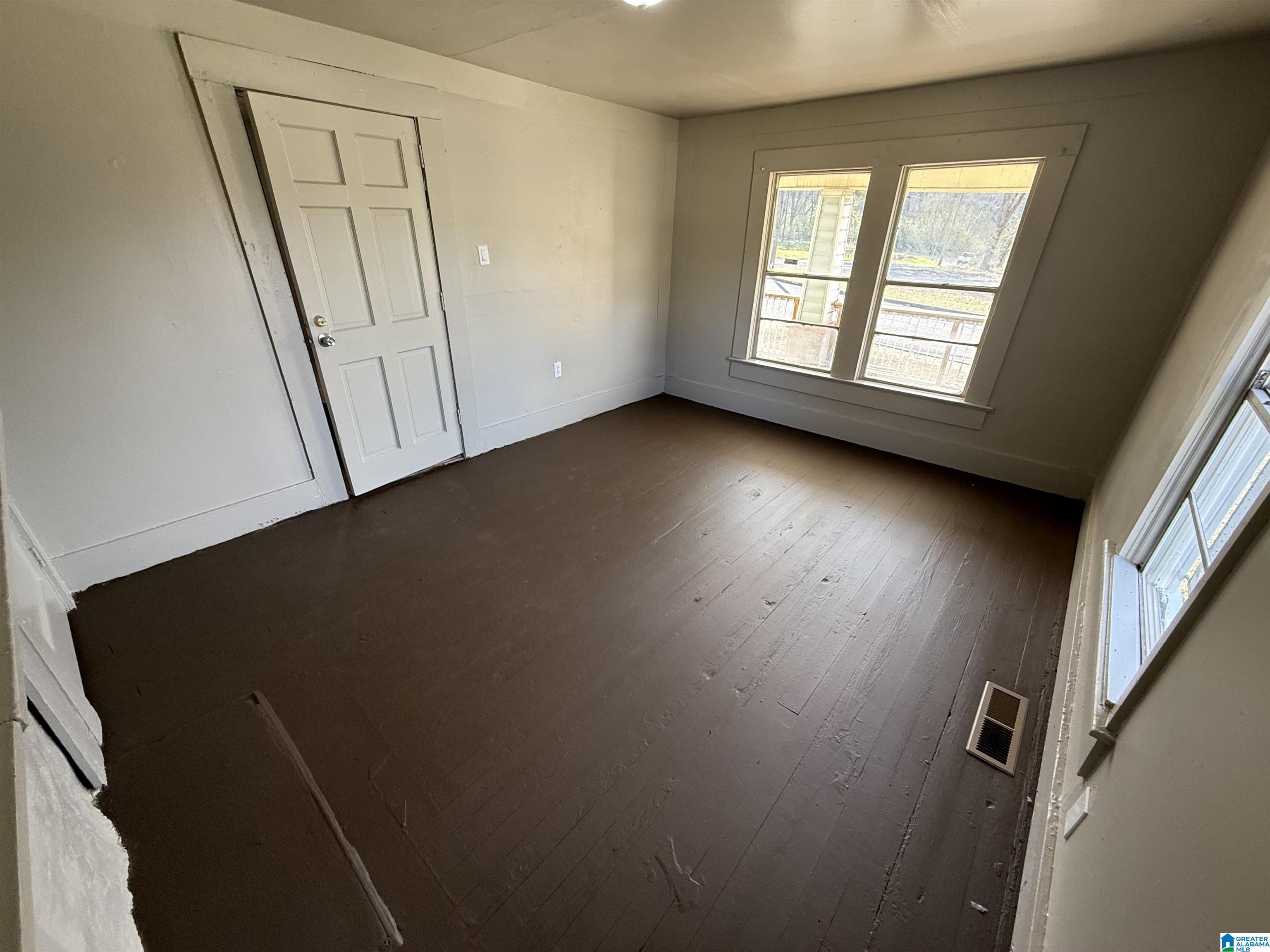 2100 DAWSON AVENUE SW