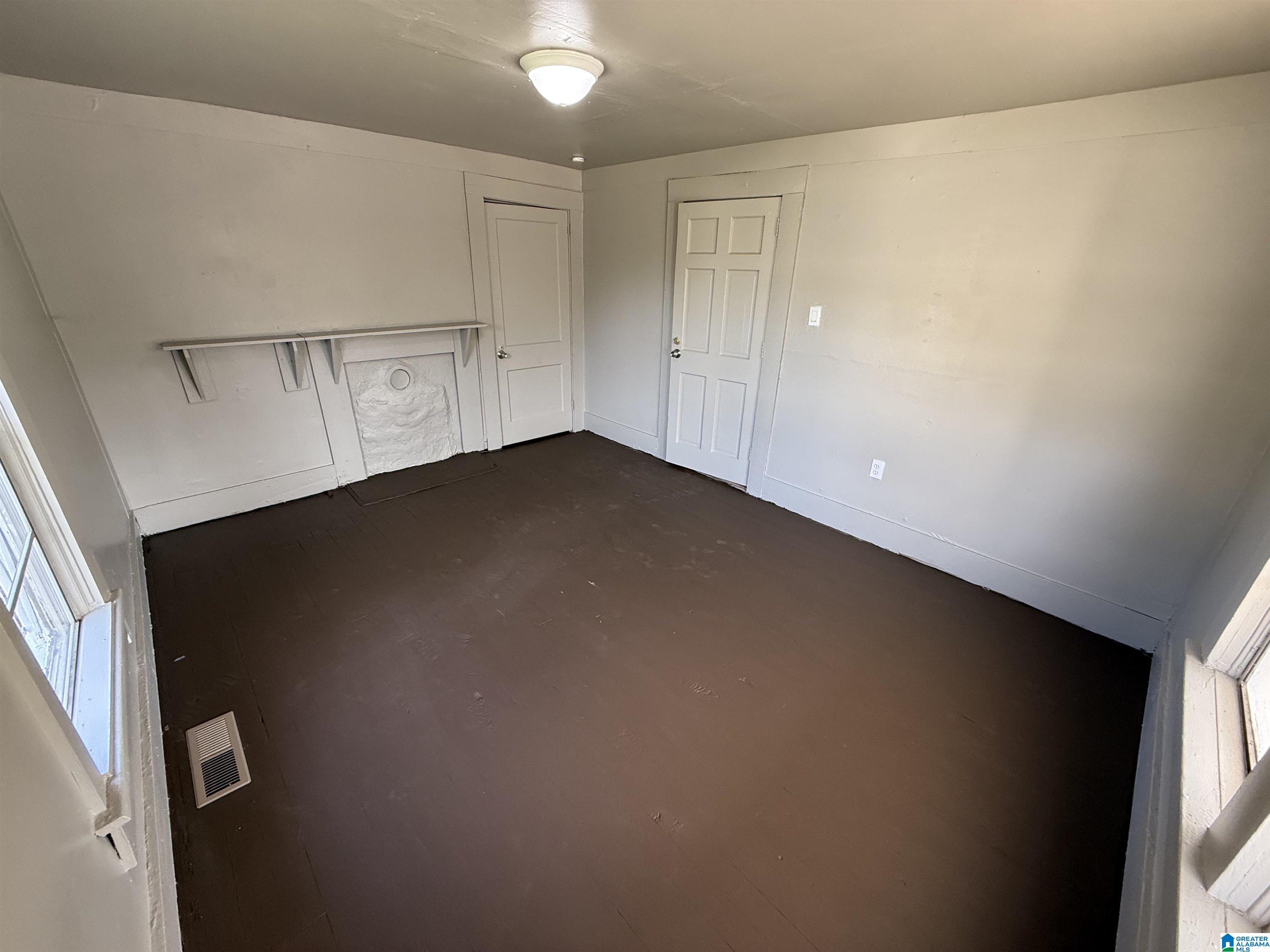 2100 DAWSON AVENUE SW