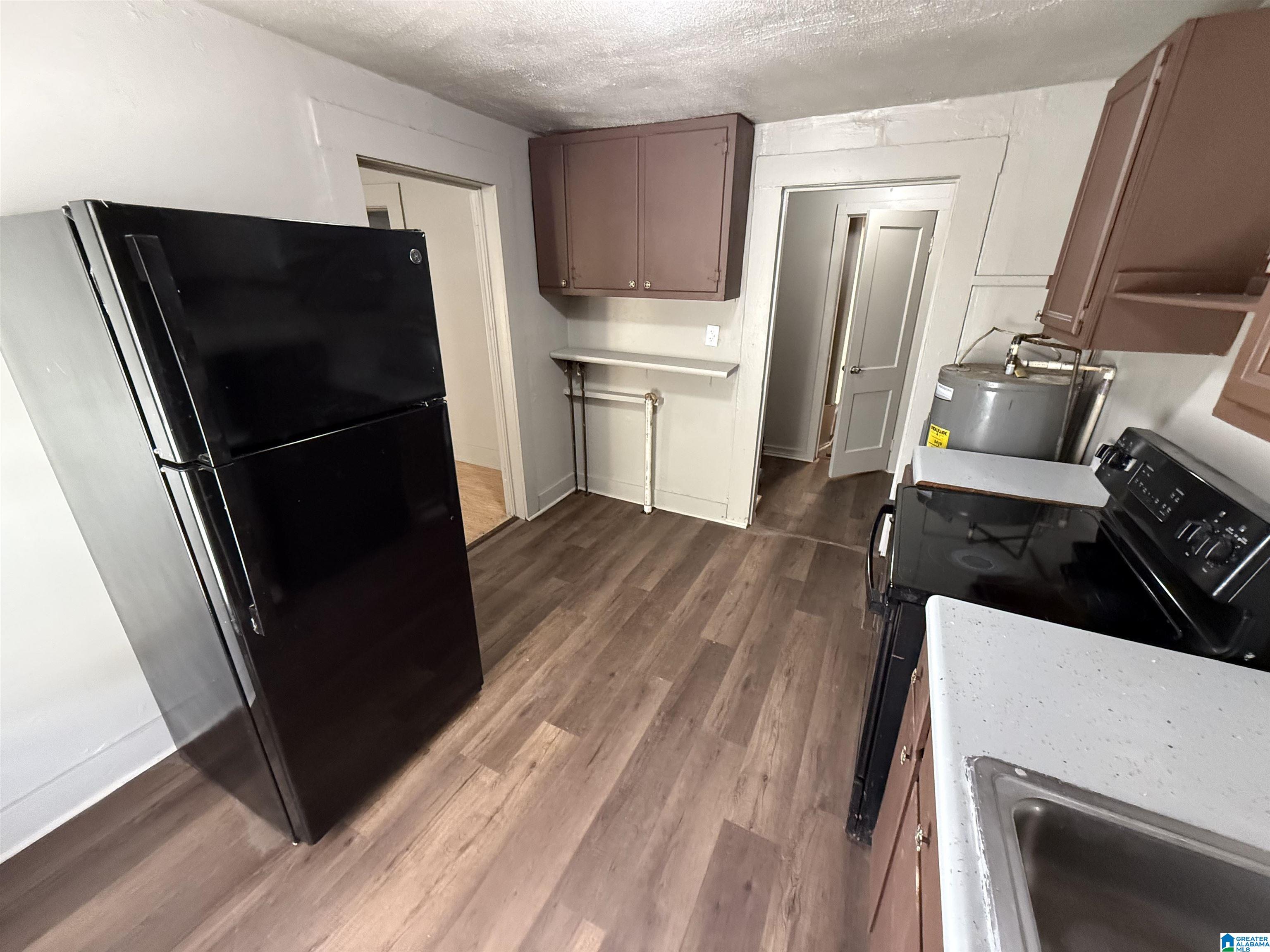 2100 DAWSON AVENUE SW