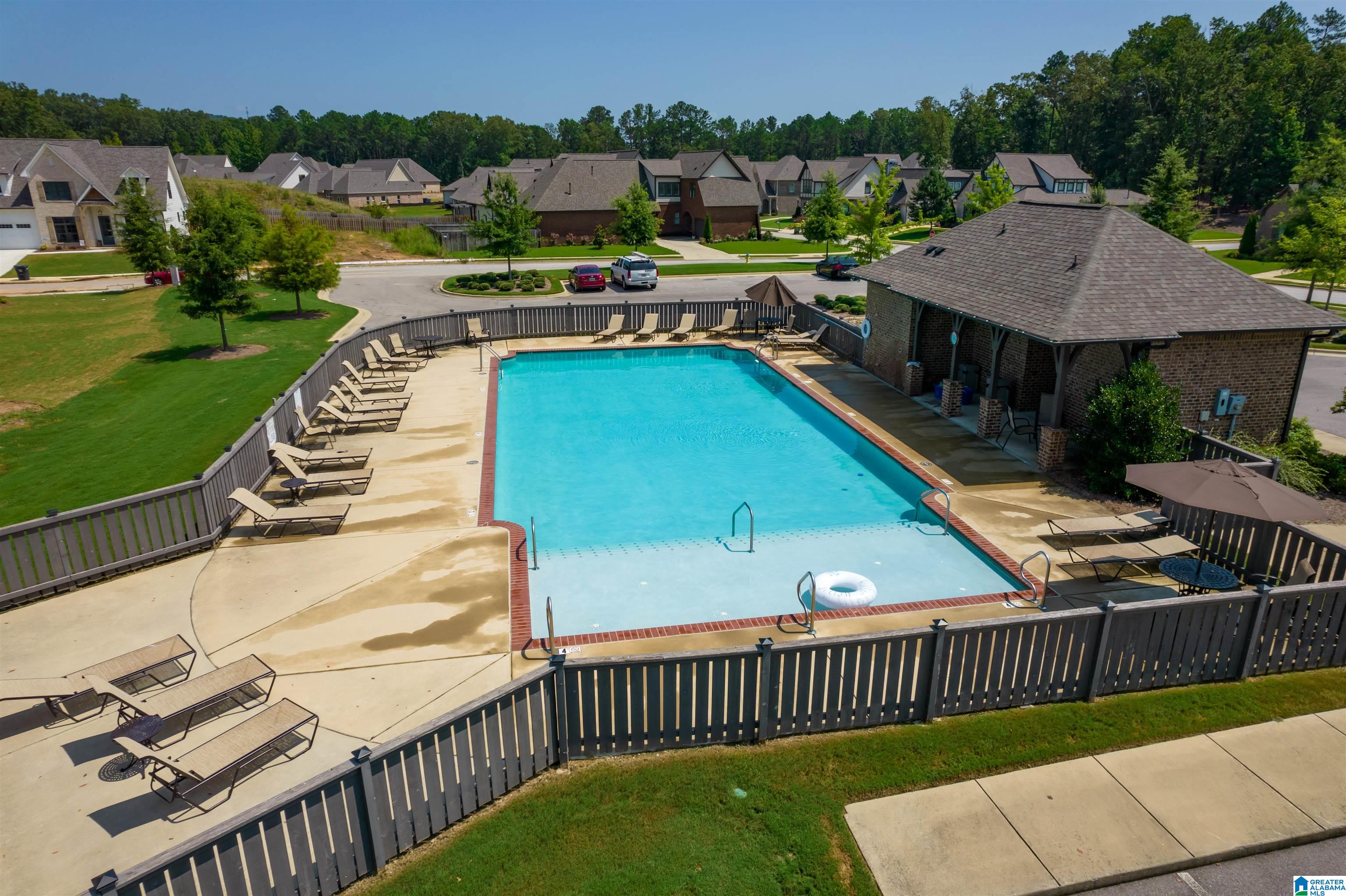 6054 ENGLISH VILLAGE LANE