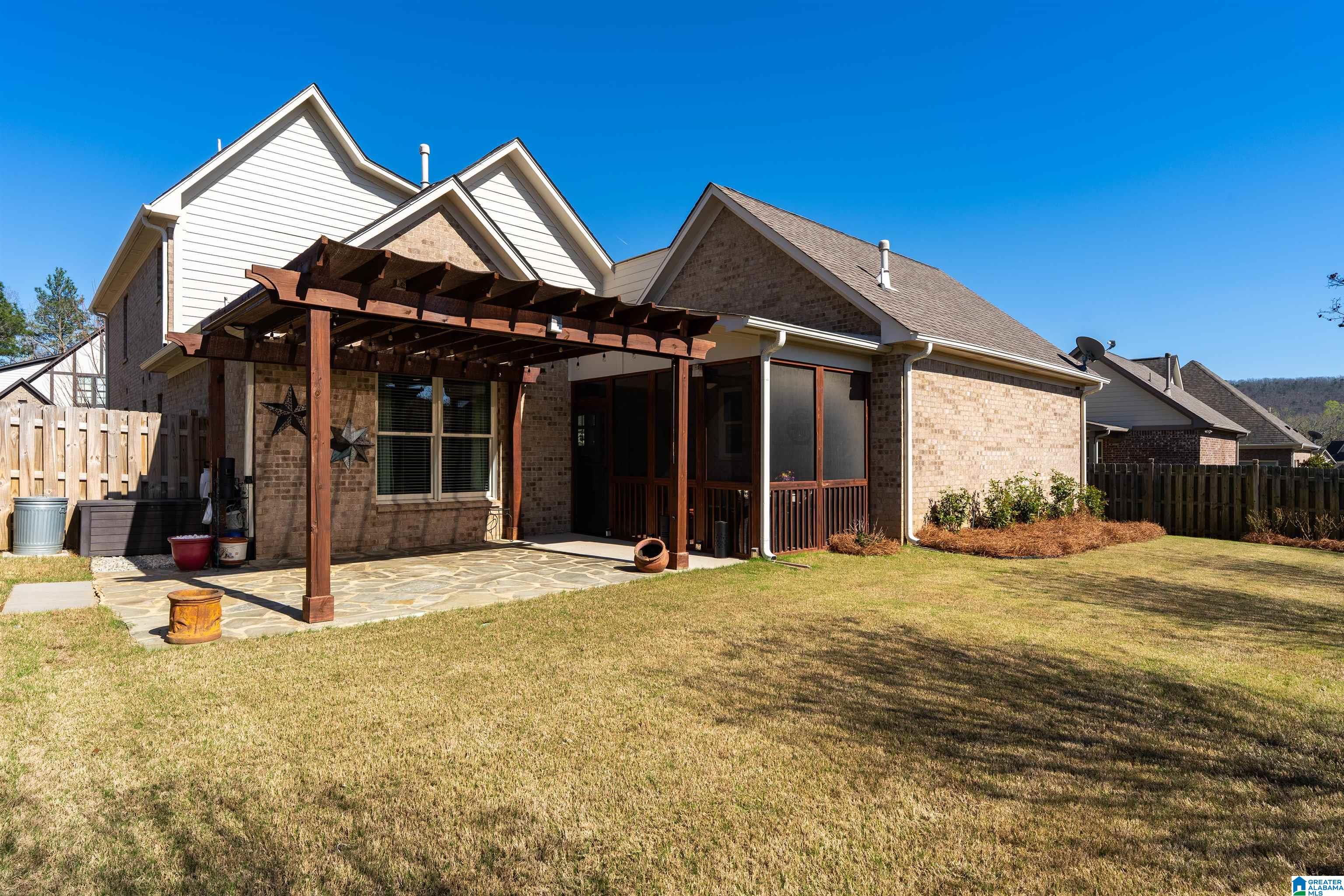 6054 ENGLISH VILLAGE LANE