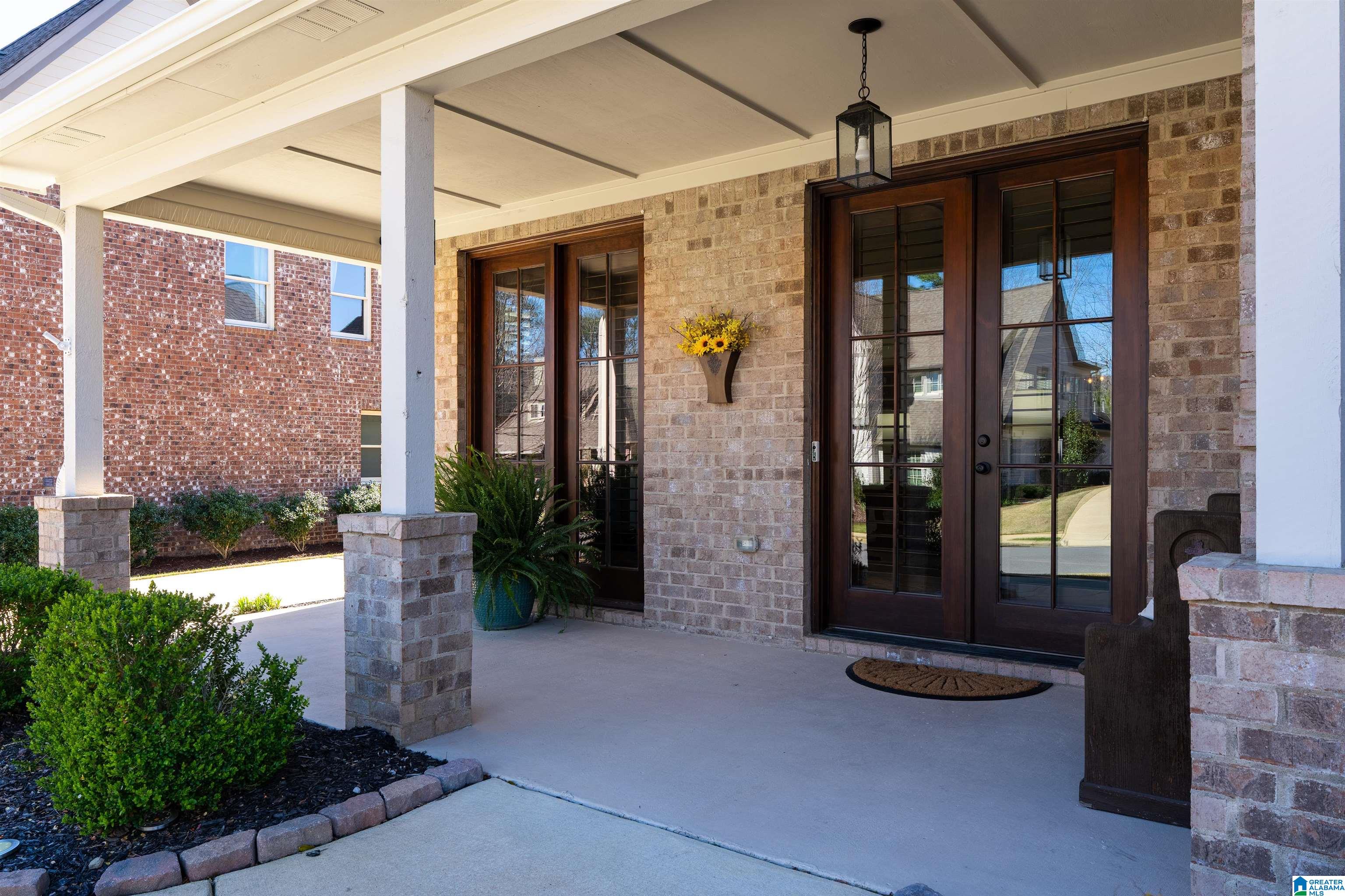 6054 ENGLISH VILLAGE LANE