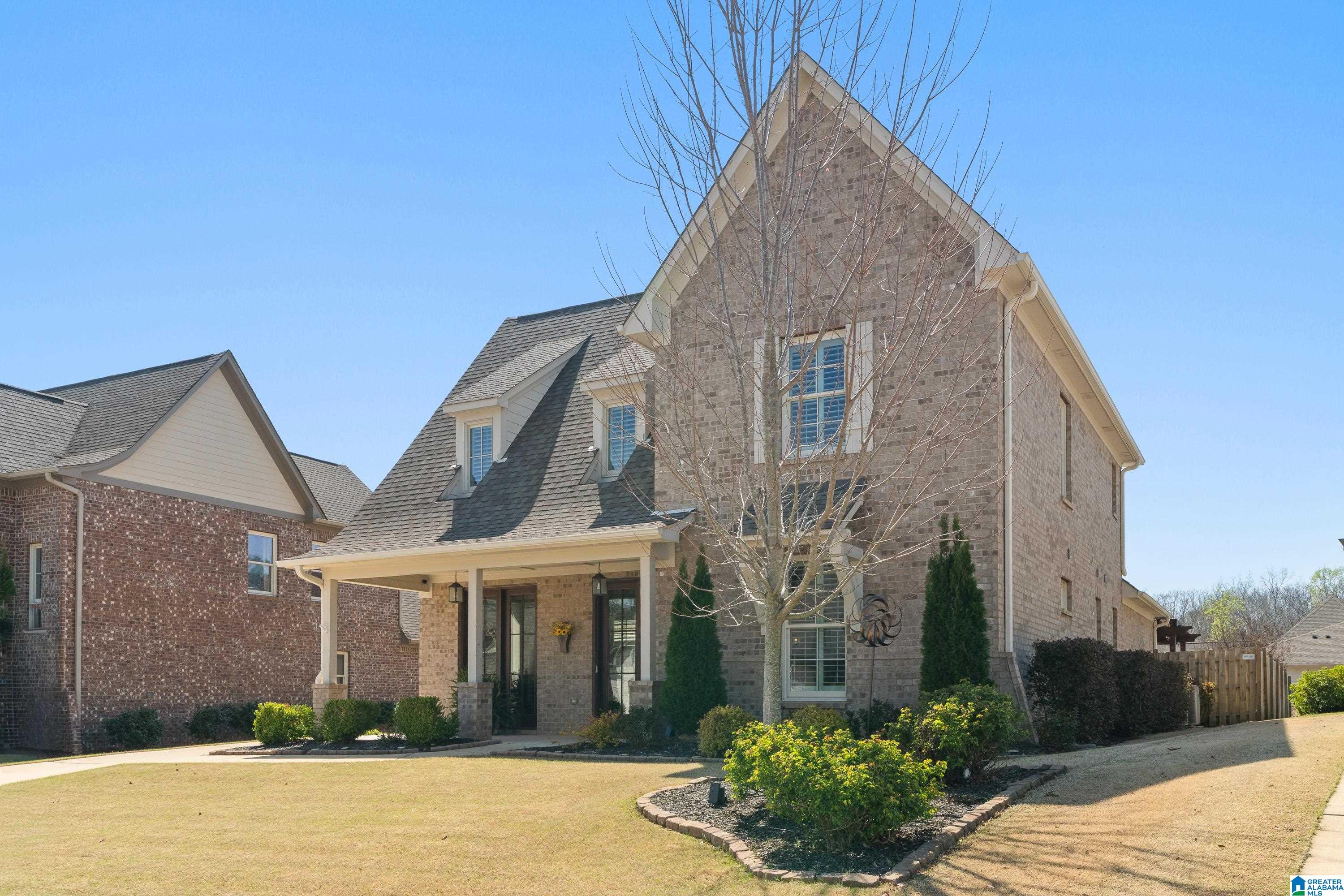 6054 ENGLISH VILLAGE LANE