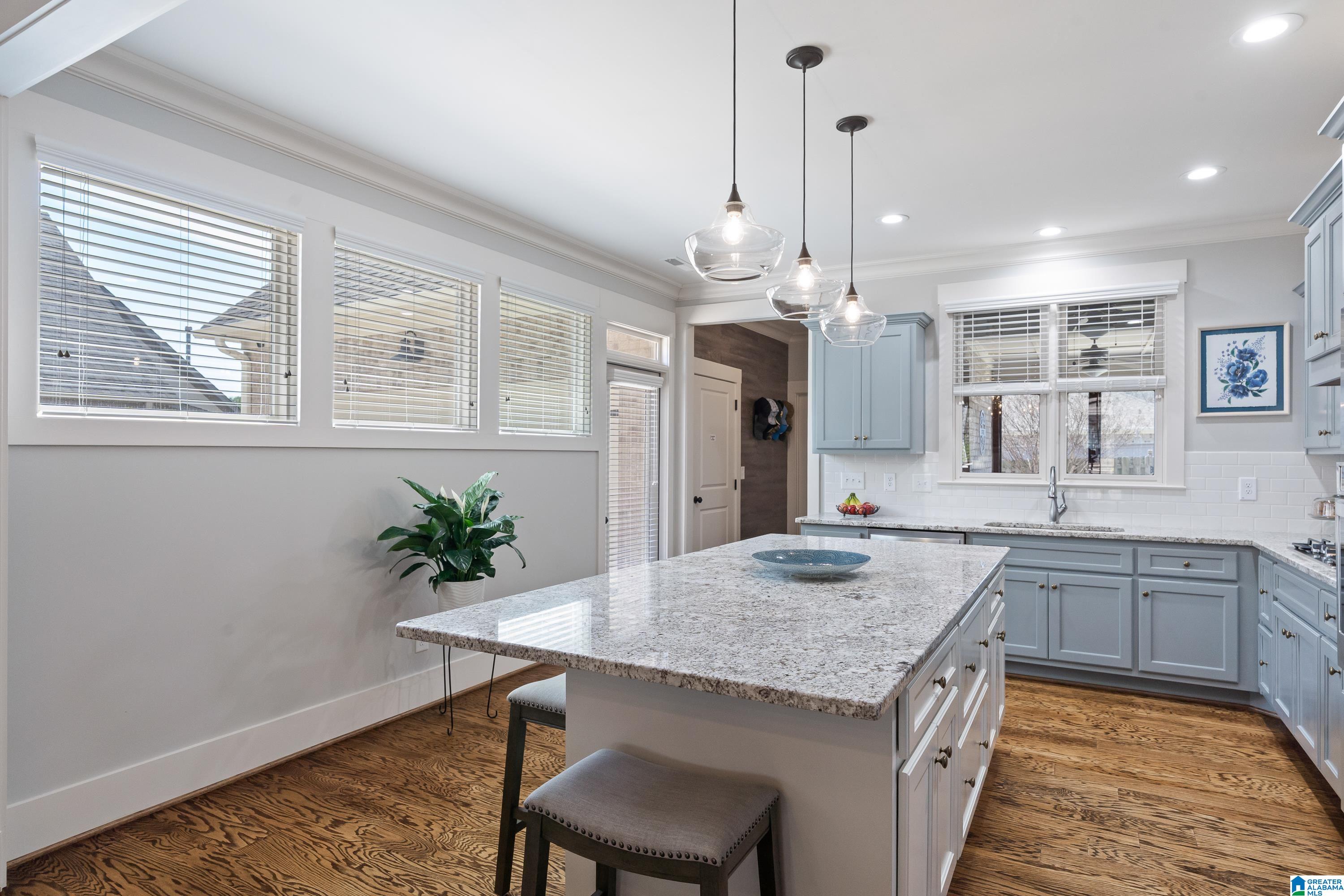 6054 ENGLISH VILLAGE LANE