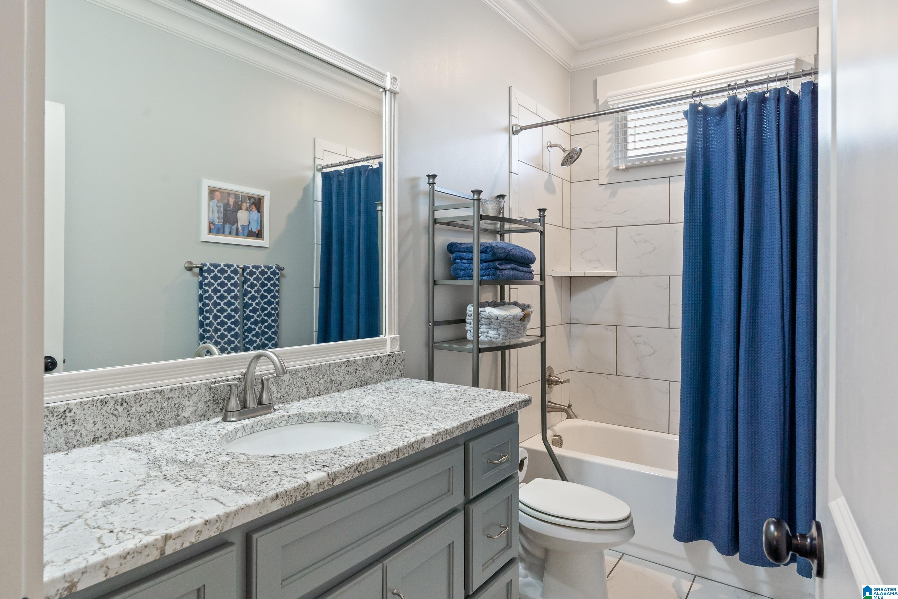 6054 ENGLISH VILLAGE LANE