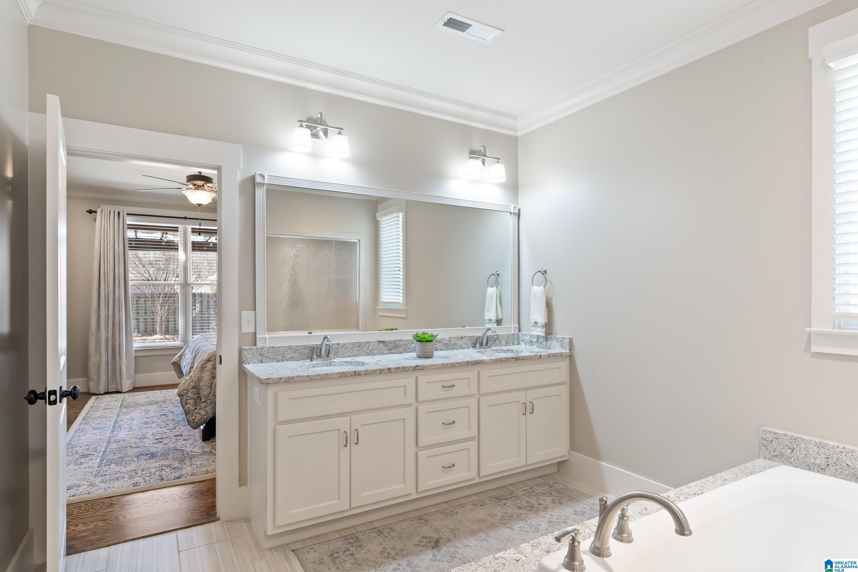 6054 ENGLISH VILLAGE LANE