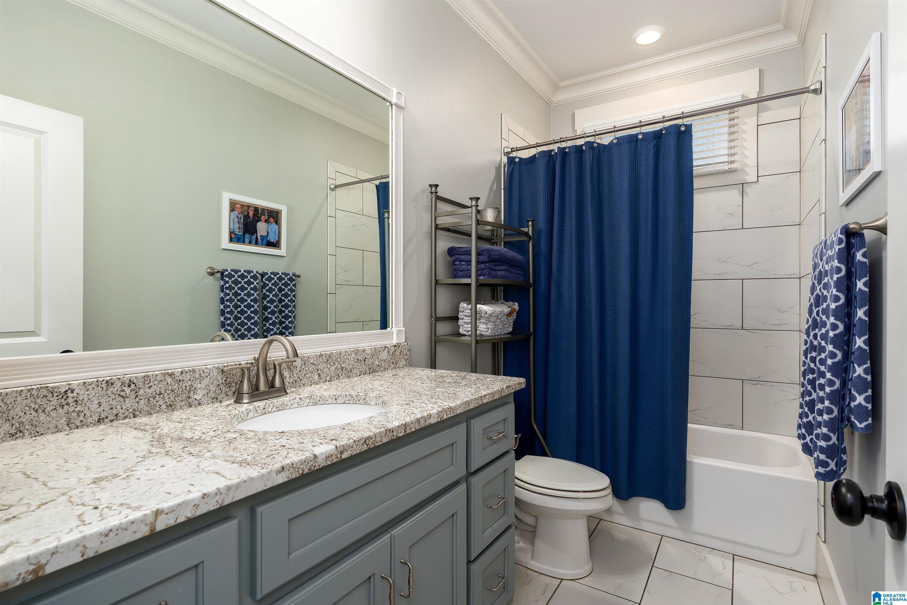 6054 ENGLISH VILLAGE LANE