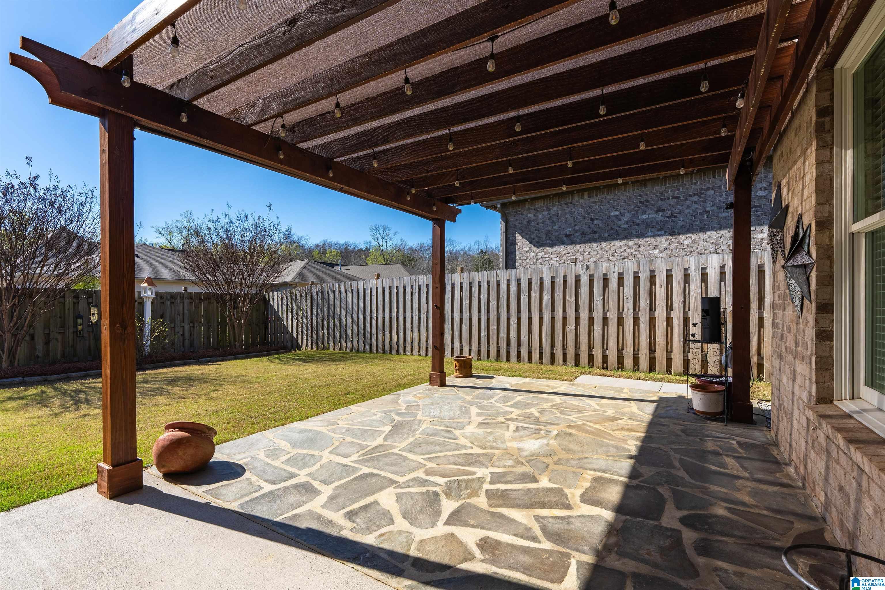 6054 ENGLISH VILLAGE LANE