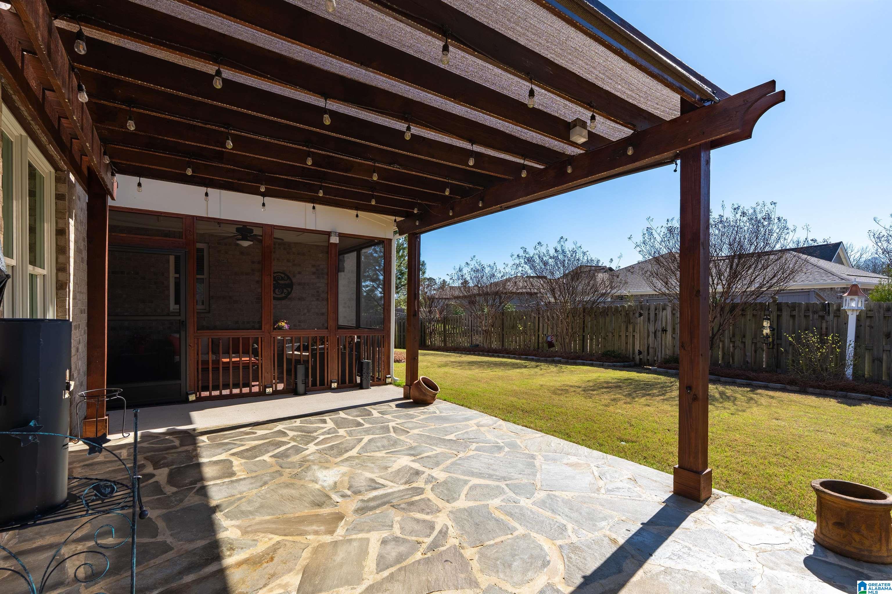 6054 ENGLISH VILLAGE LANE