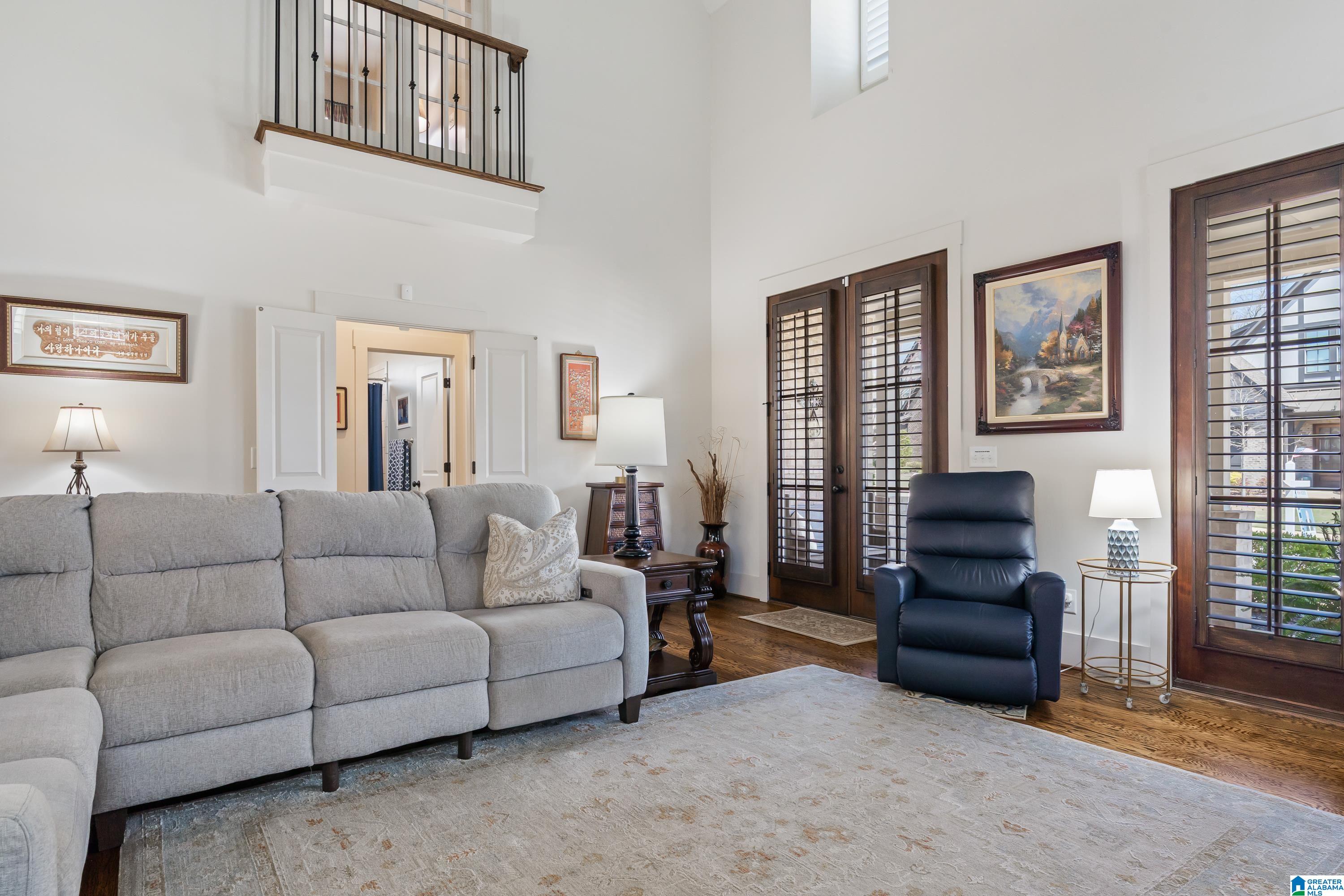 6054 ENGLISH VILLAGE LANE