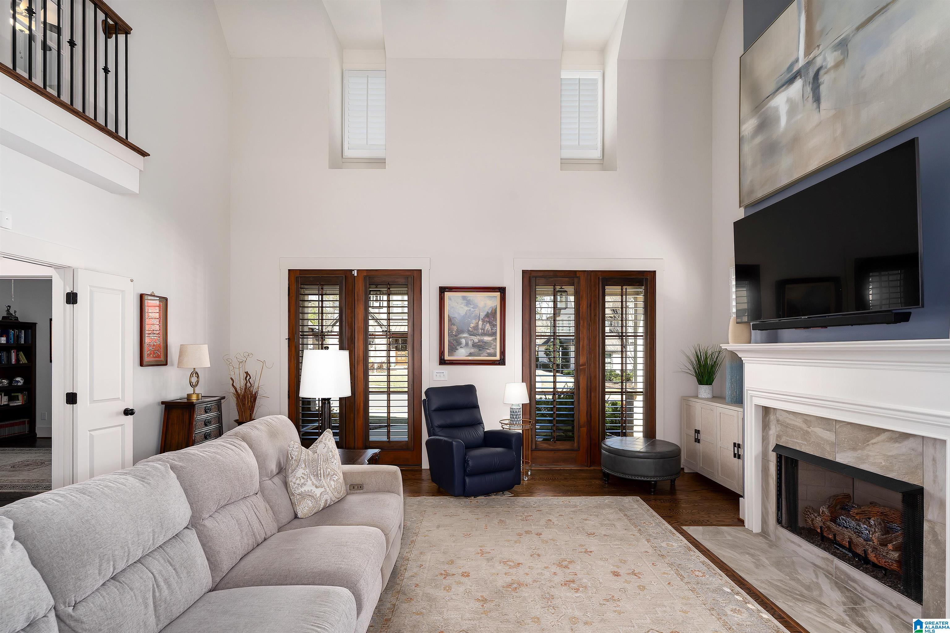 6054 ENGLISH VILLAGE LANE