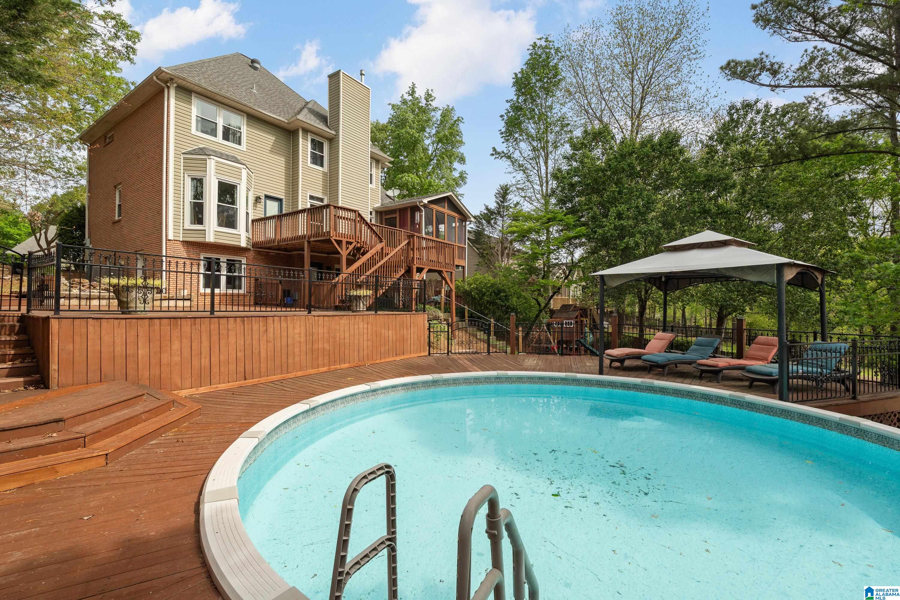 2001 HIGHLAND DRIVE