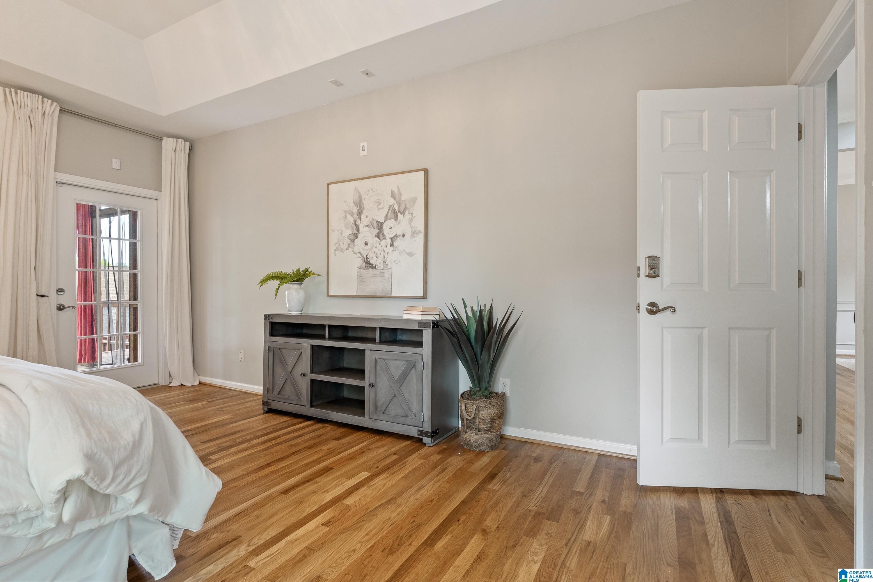 2001 HIGHLAND DRIVE