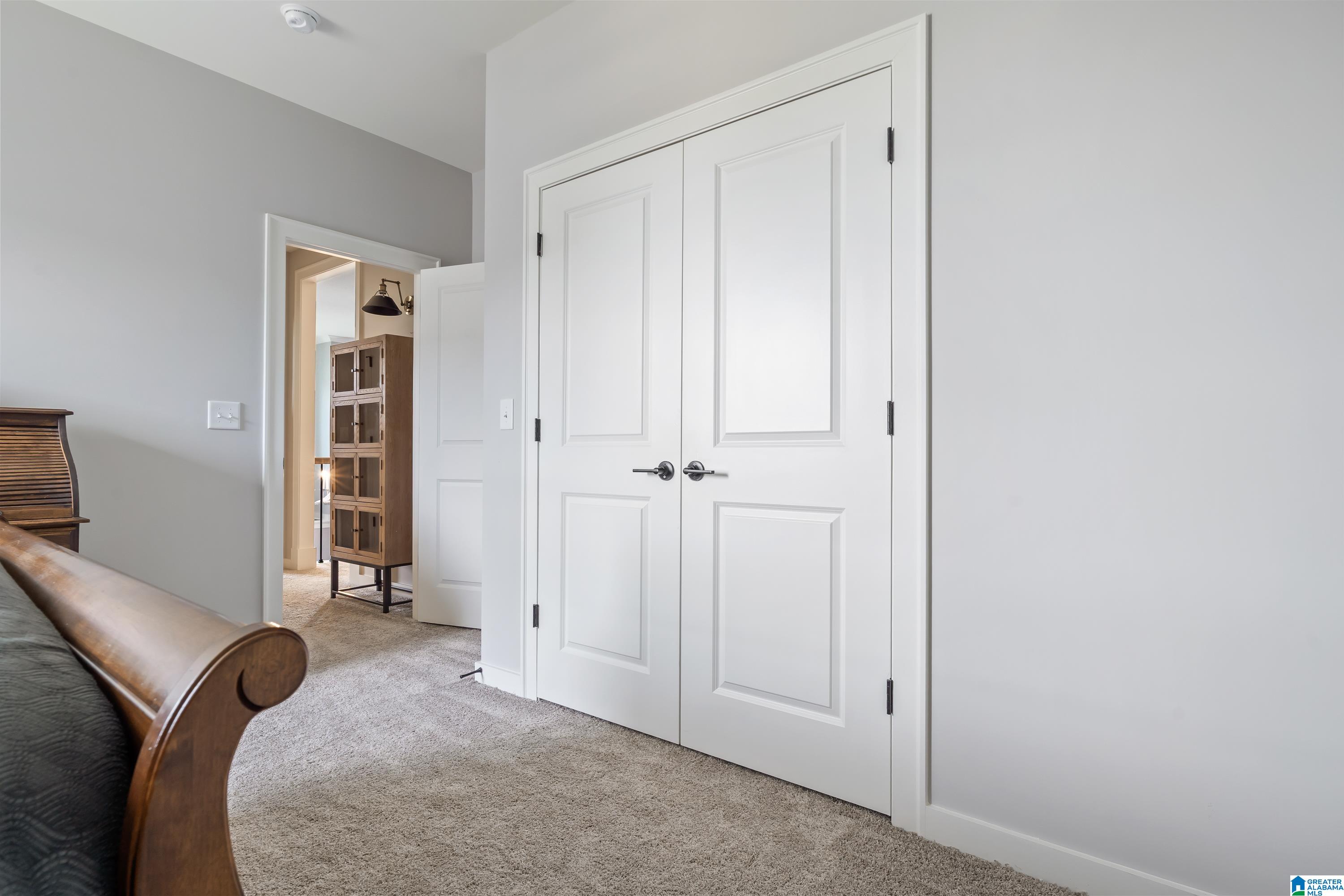 2933 BLACKRIDGE PLACE