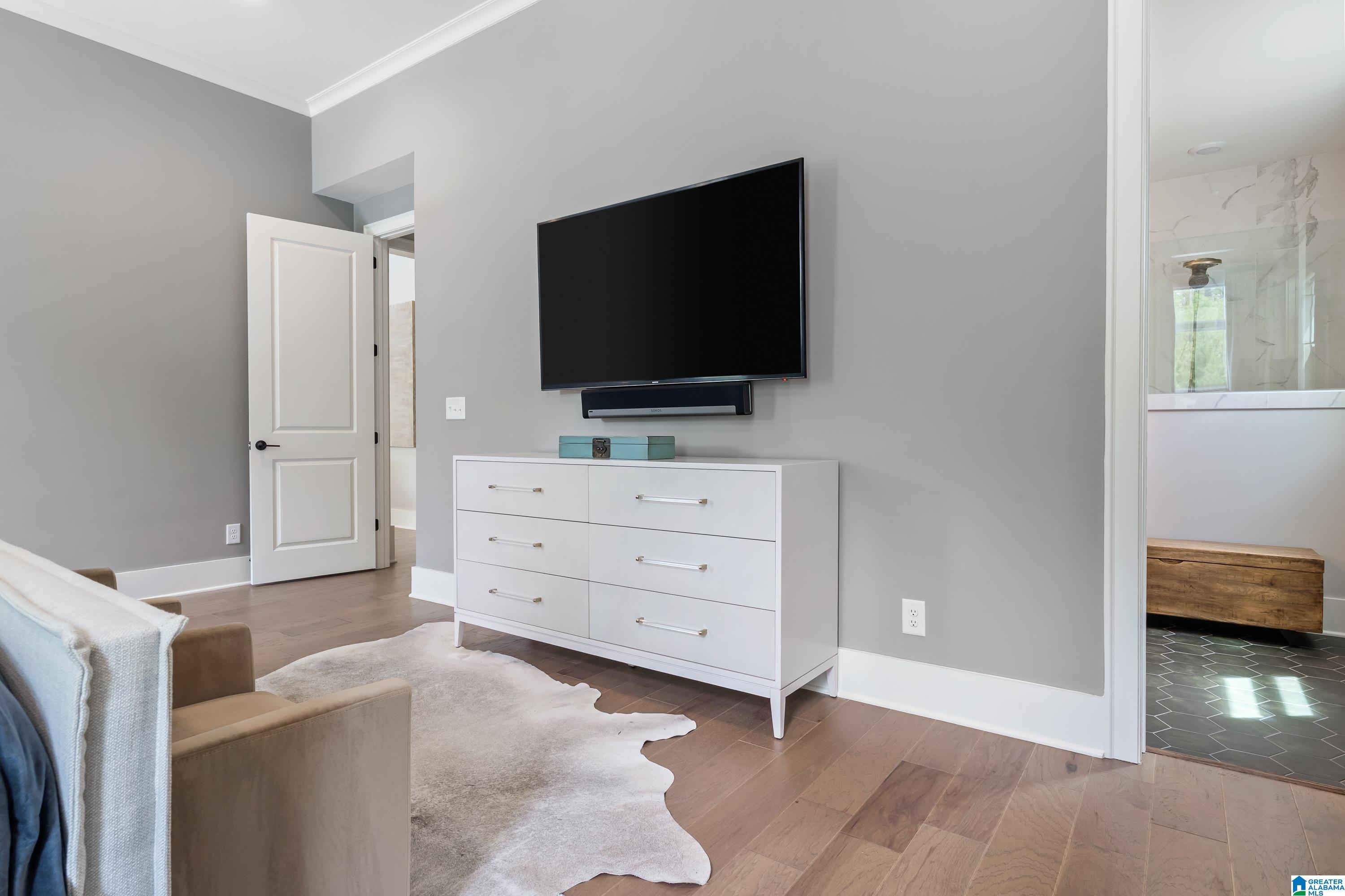 2933 BLACKRIDGE PLACE