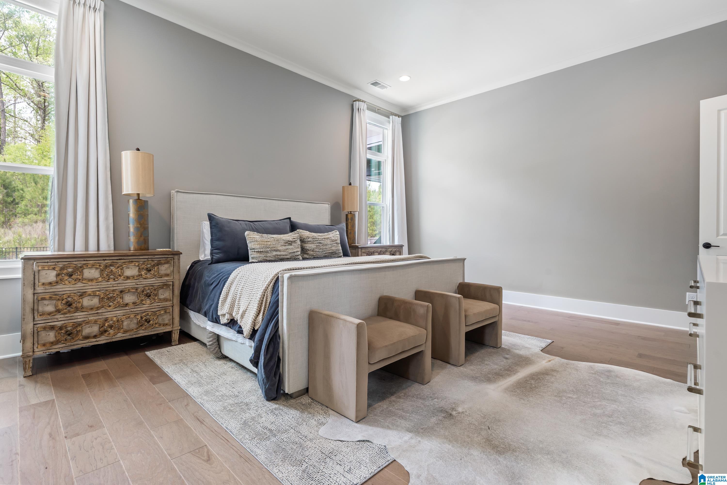 2933 BLACKRIDGE PLACE