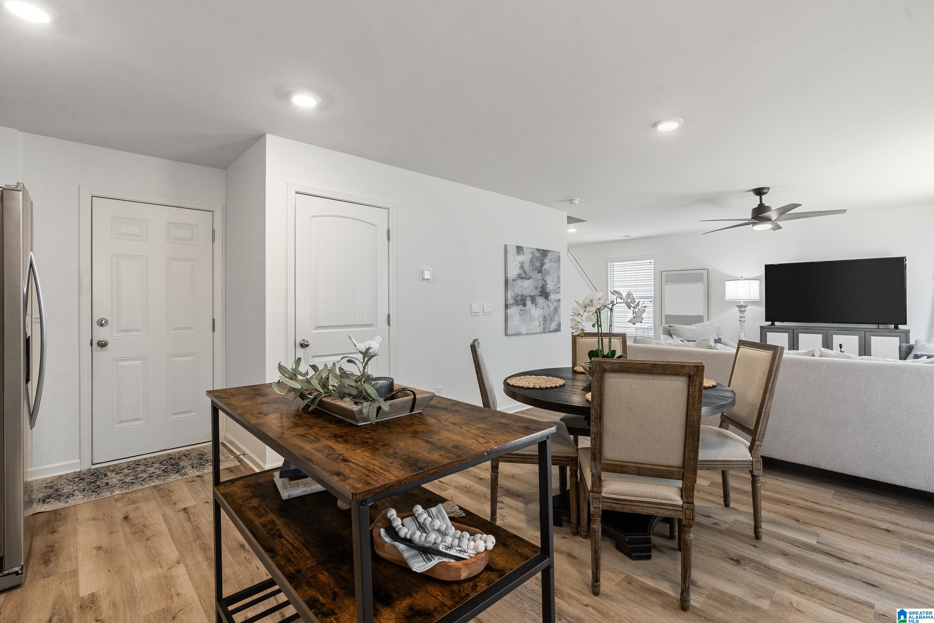 6566 CREEK CIRCLE