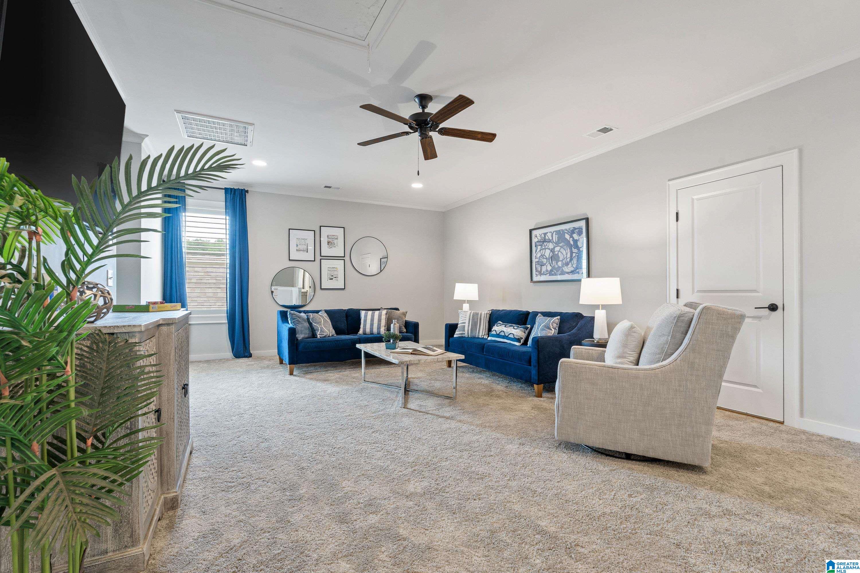 2708 BLACKRIDGE LANE