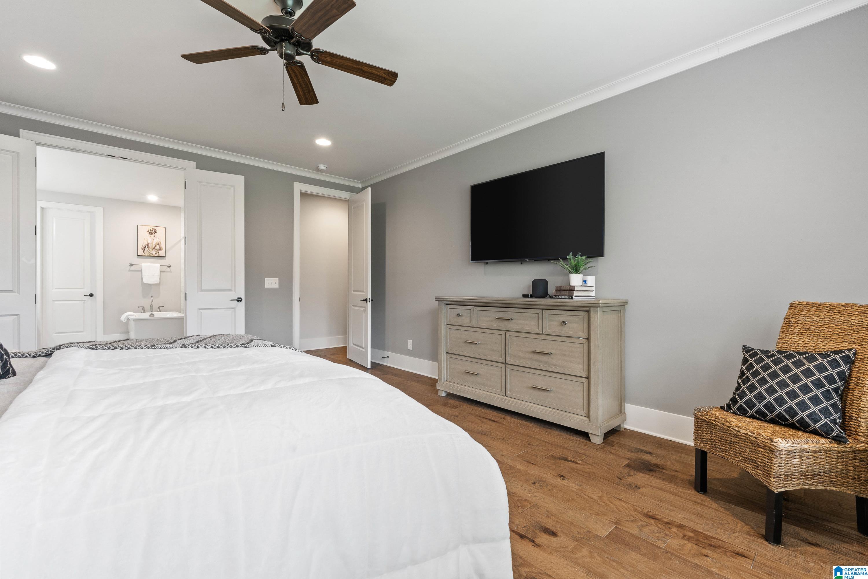 2708 BLACKRIDGE LANE