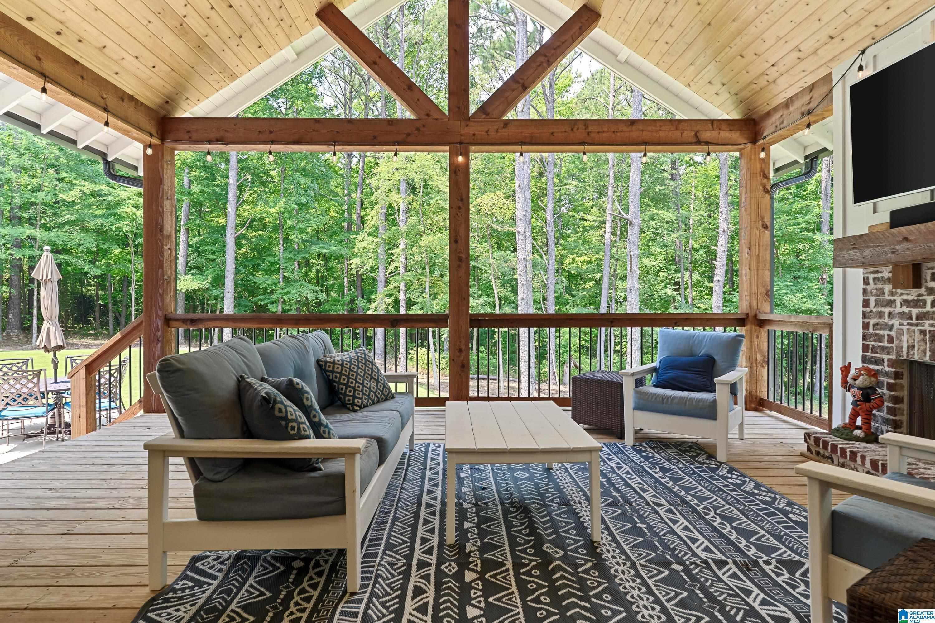 36 BUCKHORN VALLEY DRIVE
