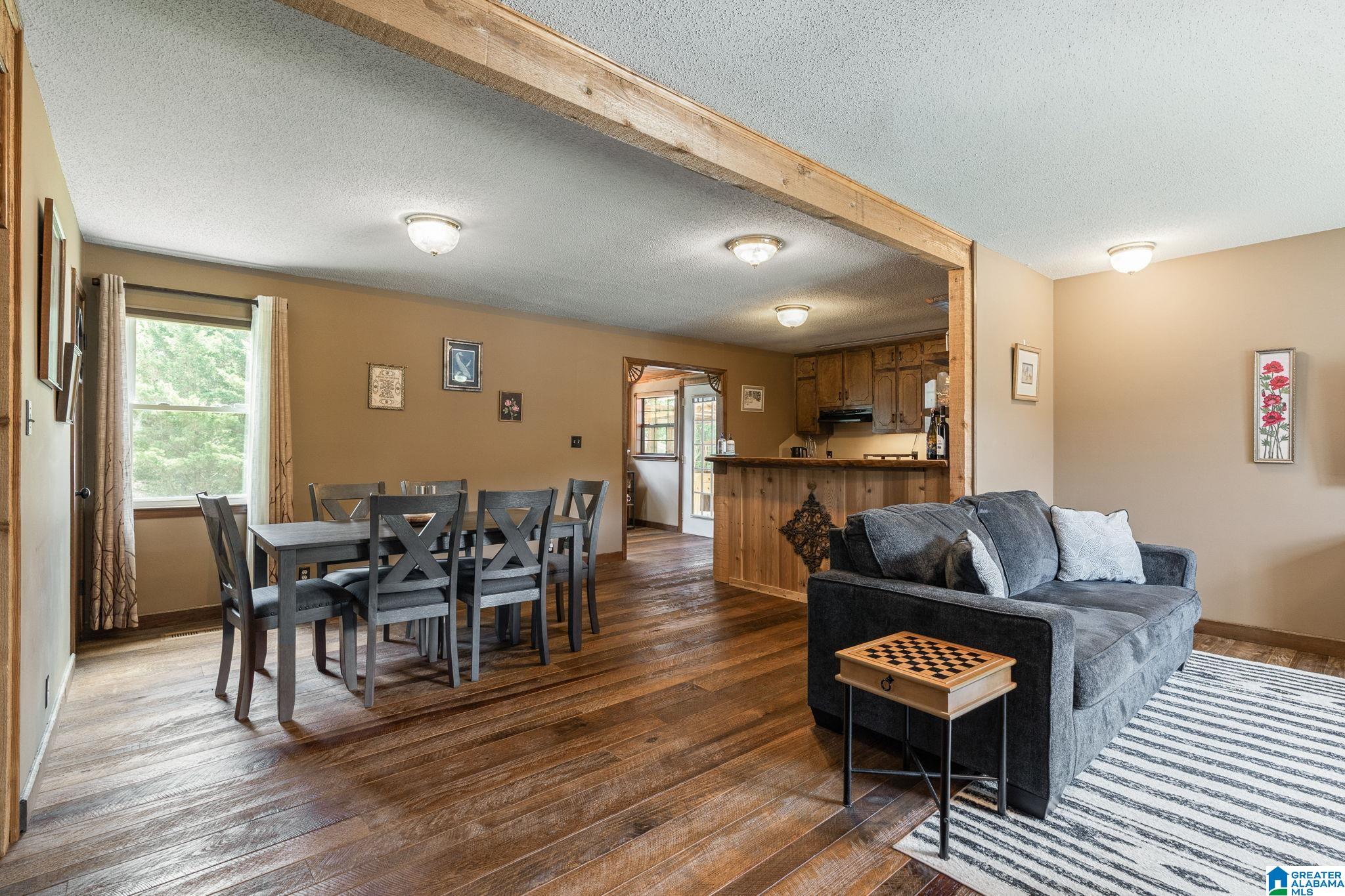 6271 COUNTRY VALE LANE