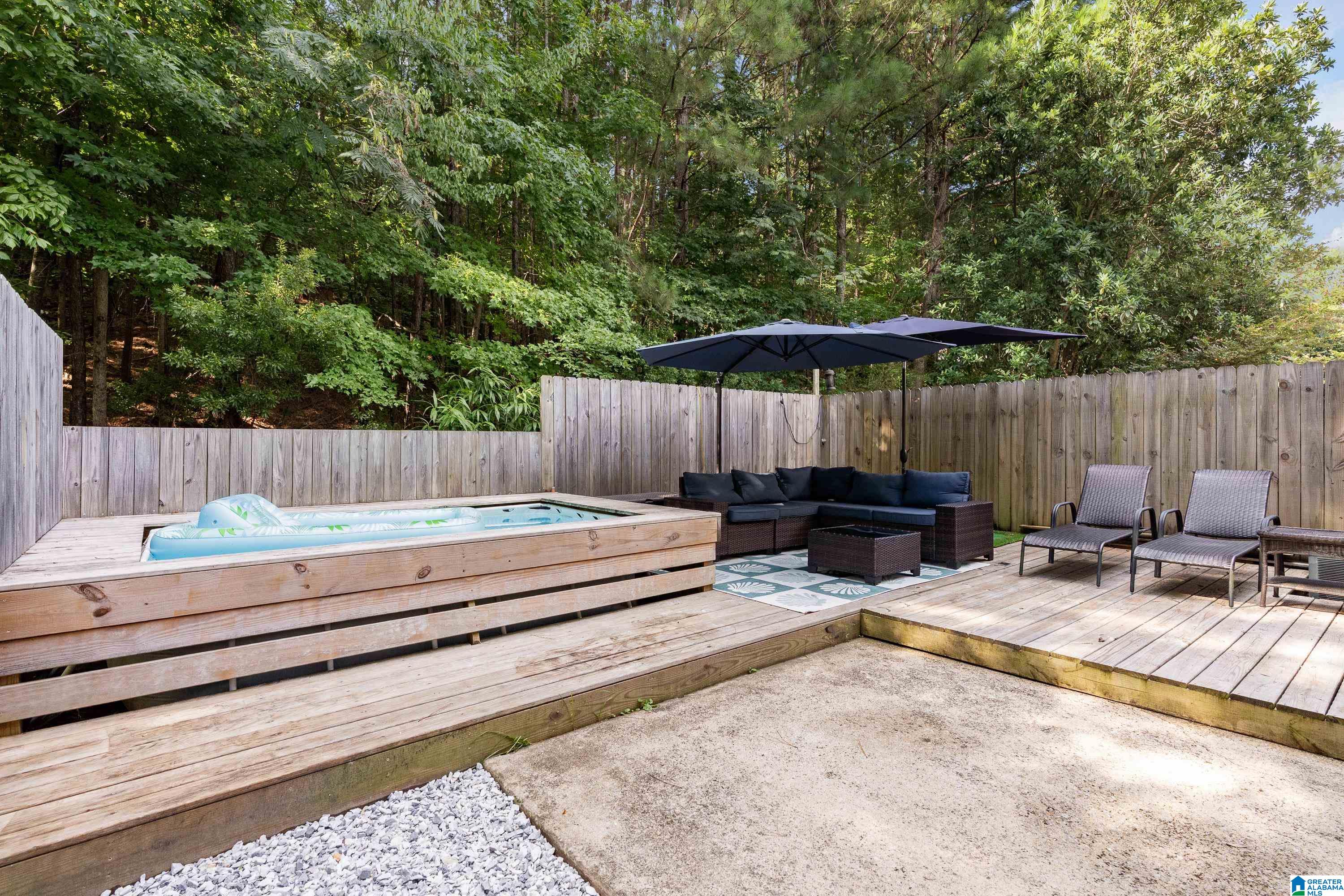 3529 SAVANNAH PARK LANE