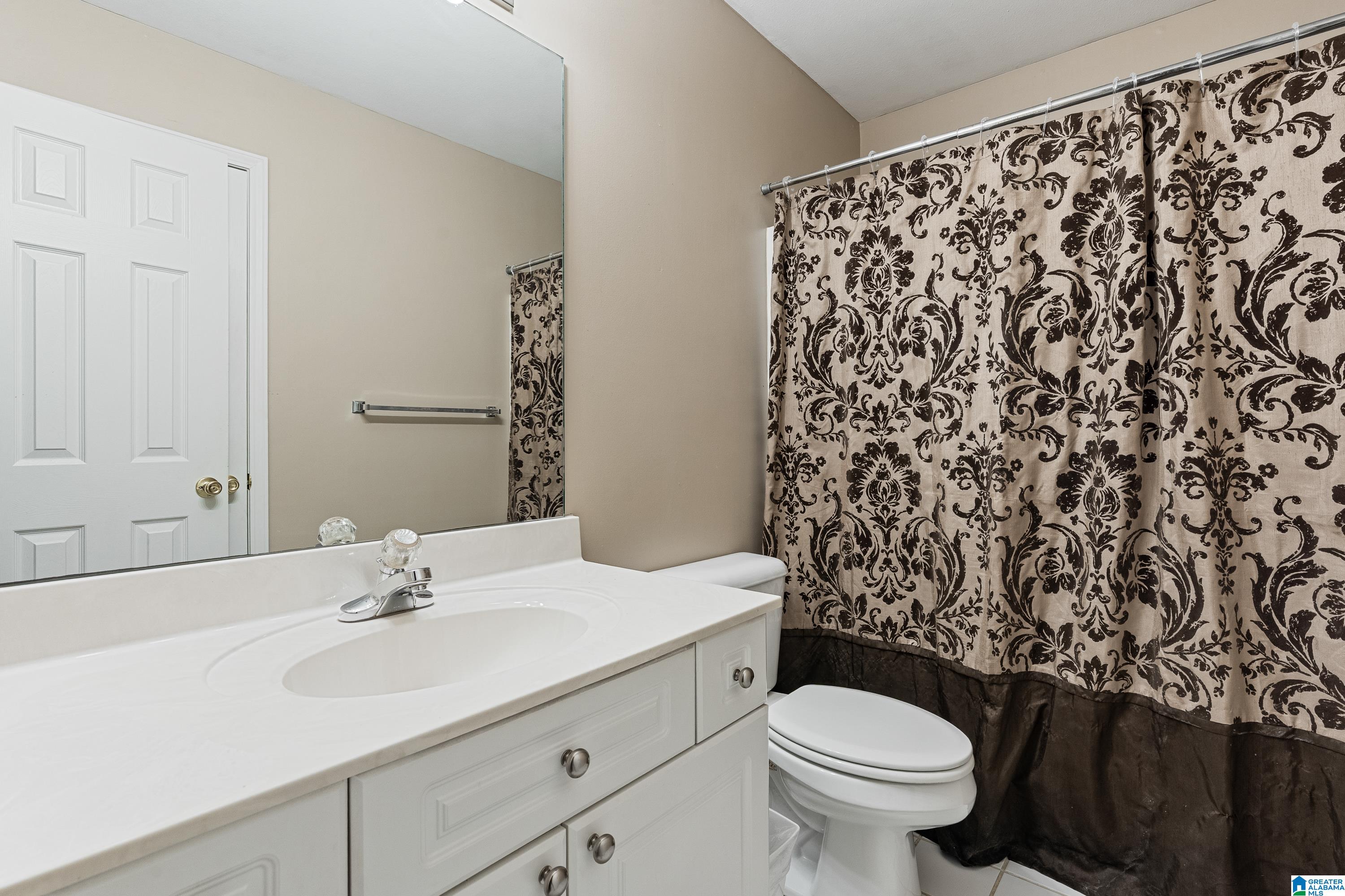 3529 SAVANNAH PARK LANE