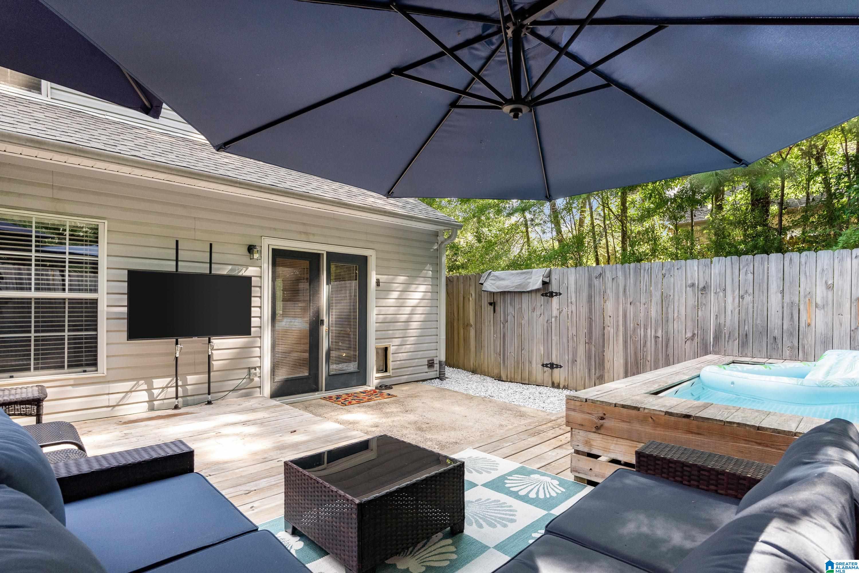 3529 SAVANNAH PARK LANE