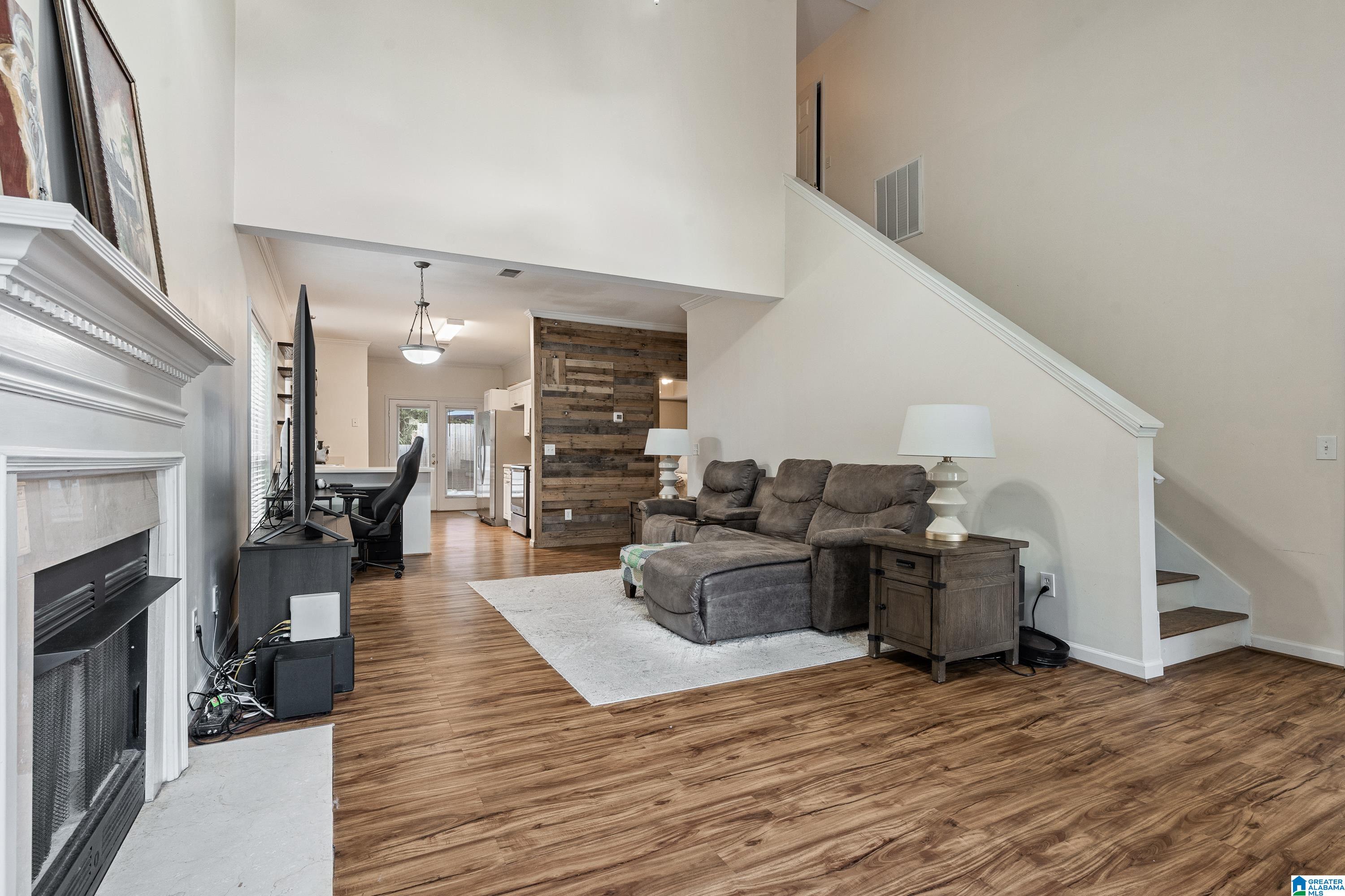 3529 SAVANNAH PARK LANE
