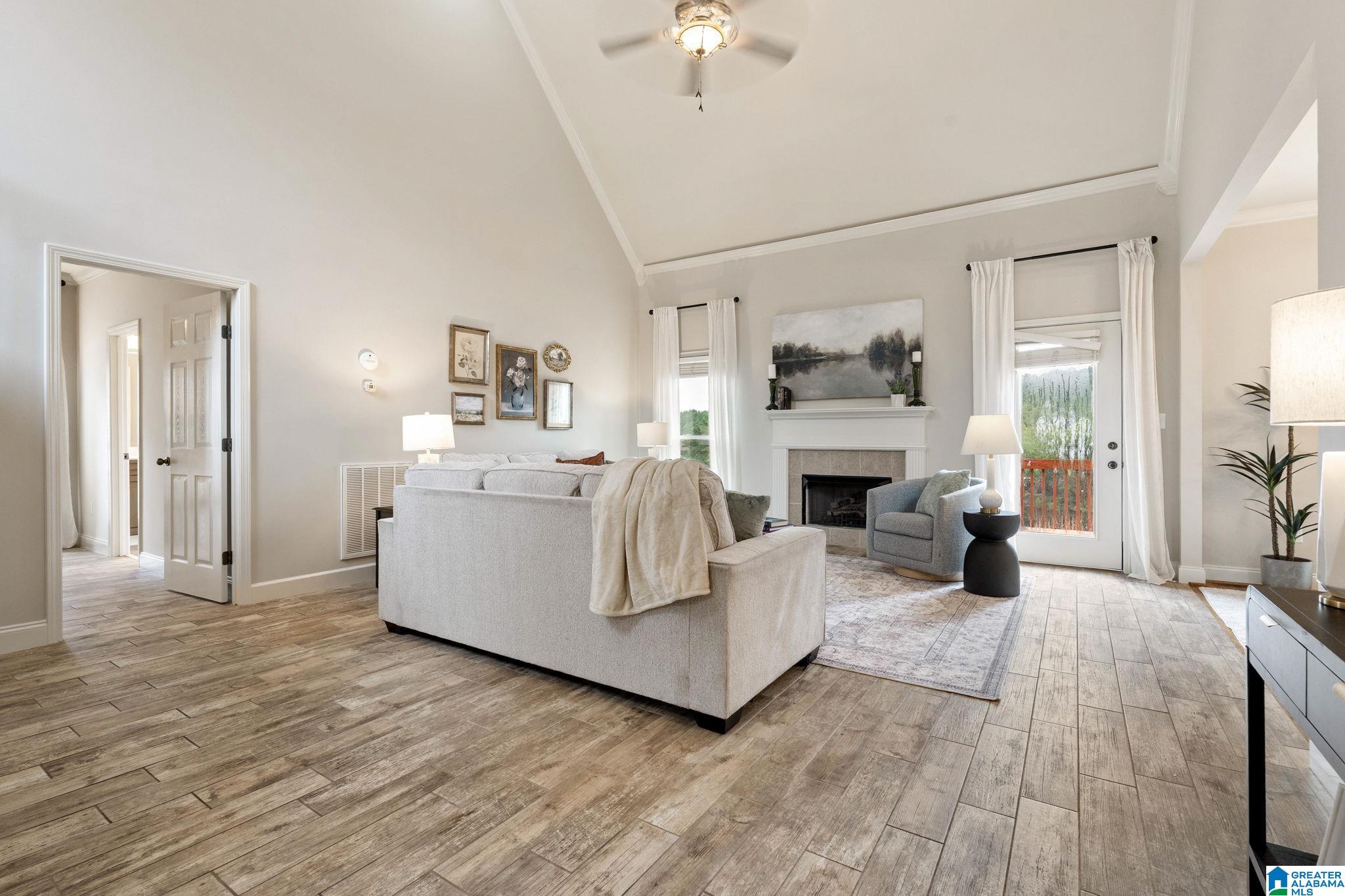 5860 WATERSTONE POINT