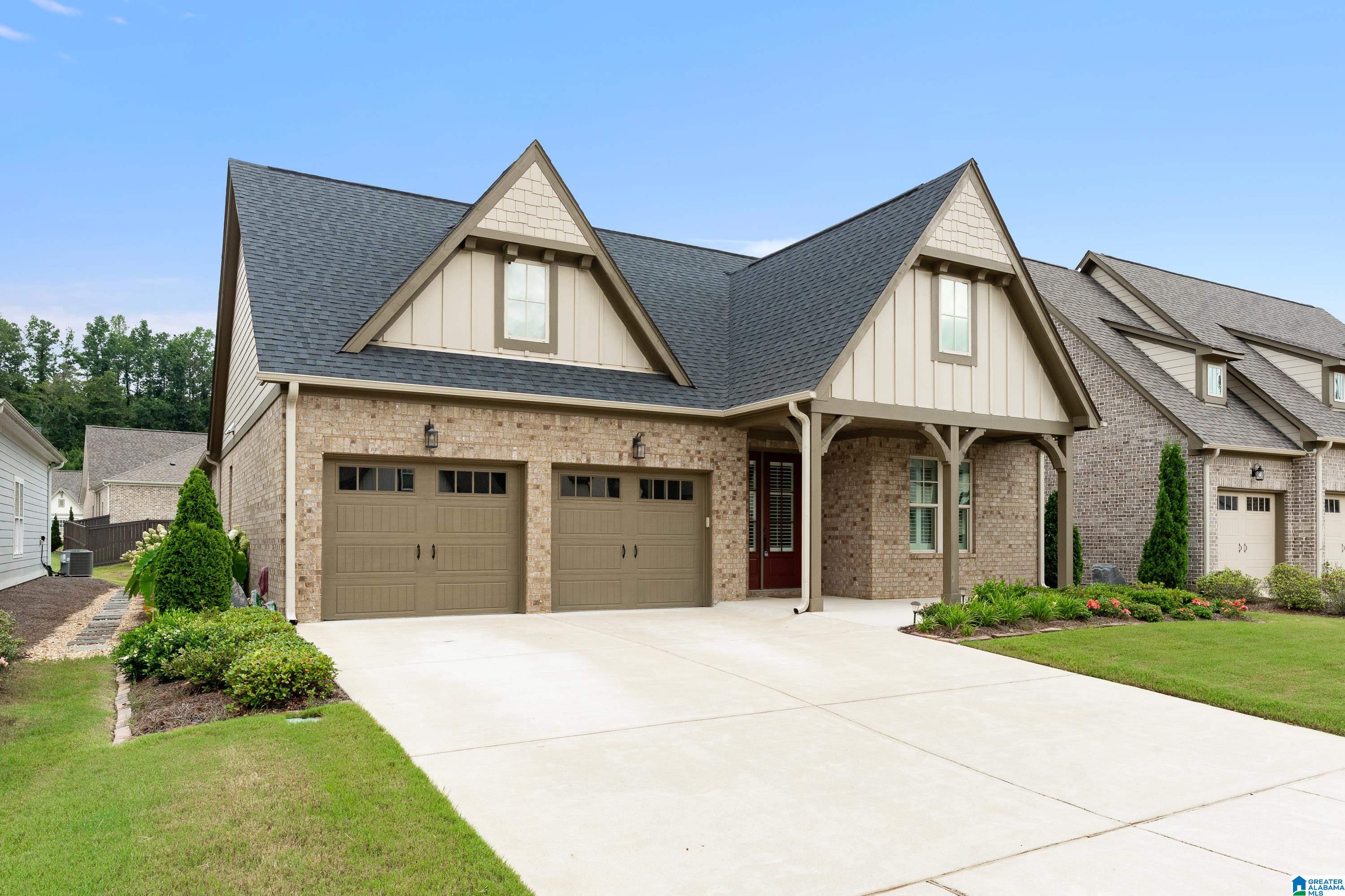 5877 HEATHER WAY