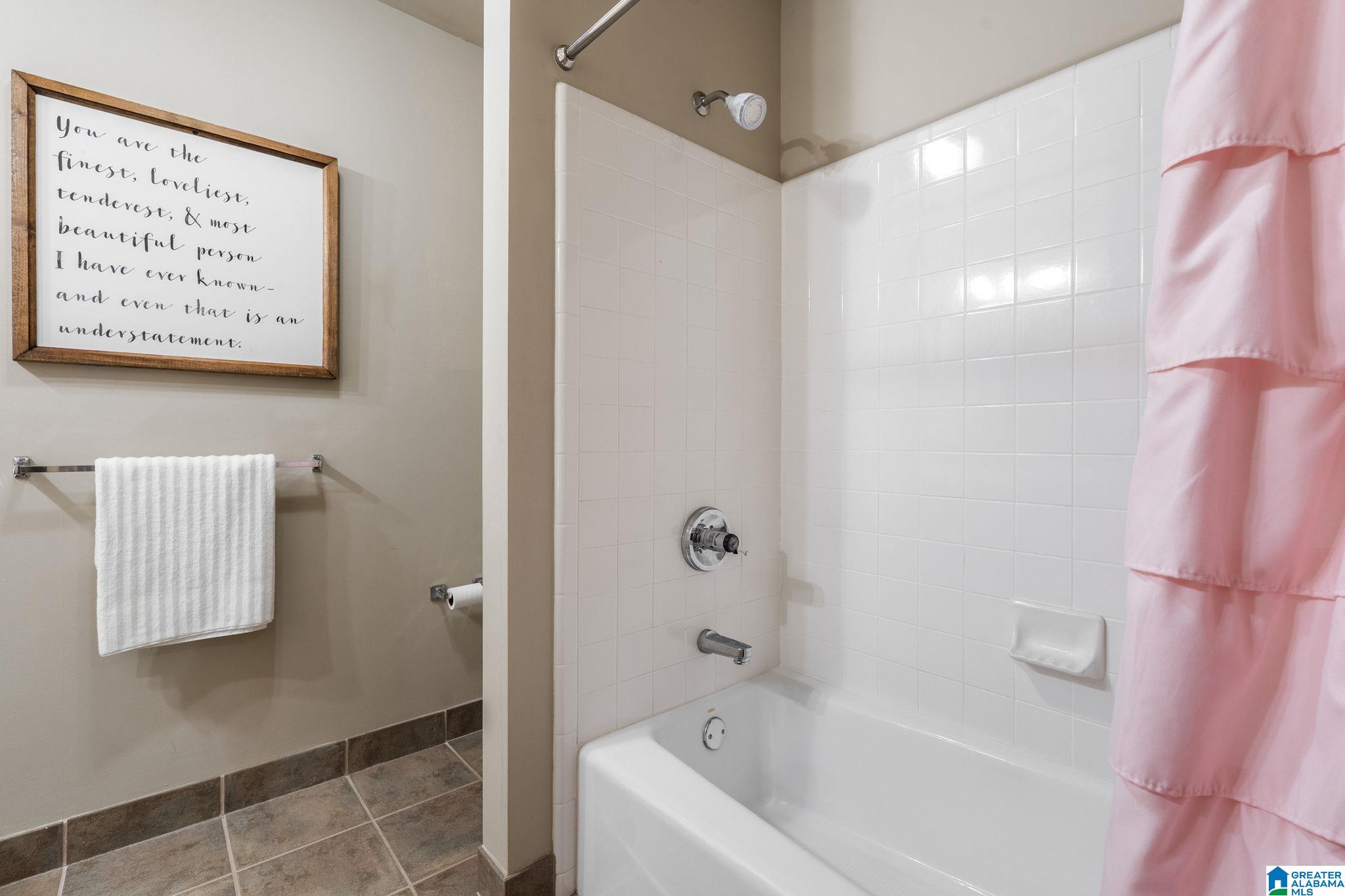 2112 LAKE HEATHER WAY