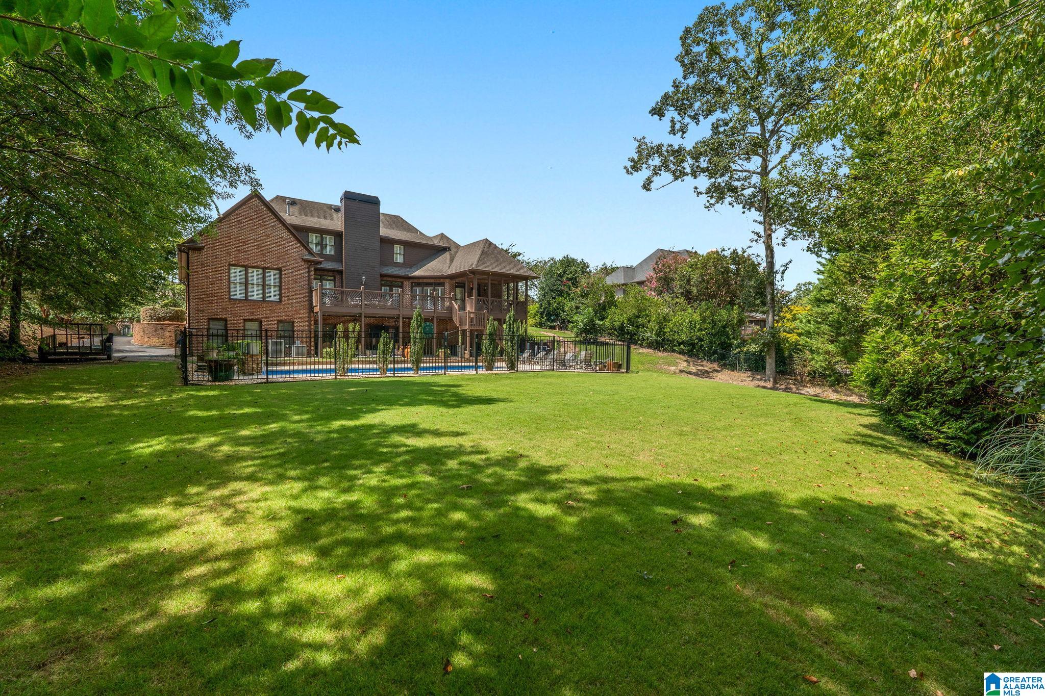 2112 LAKE HEATHER WAY