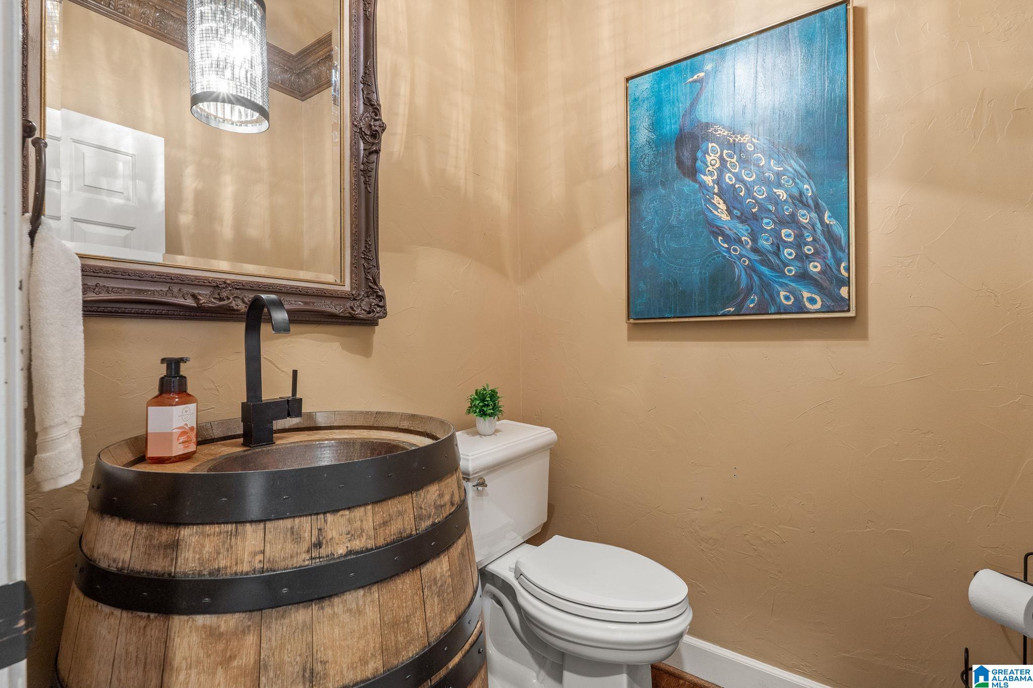 2112 LAKE HEATHER WAY